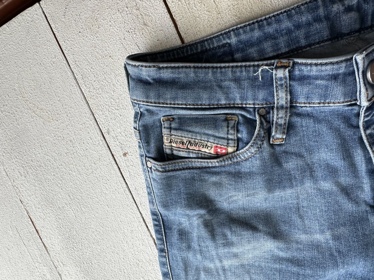 Diesel 🚨 DIESEL IFSIXWASNINE JEANS DENIM RARE Y2K FIT GOTHIC PUNK Size 27" / US 4 / IT 40 - 6 Thumbnail