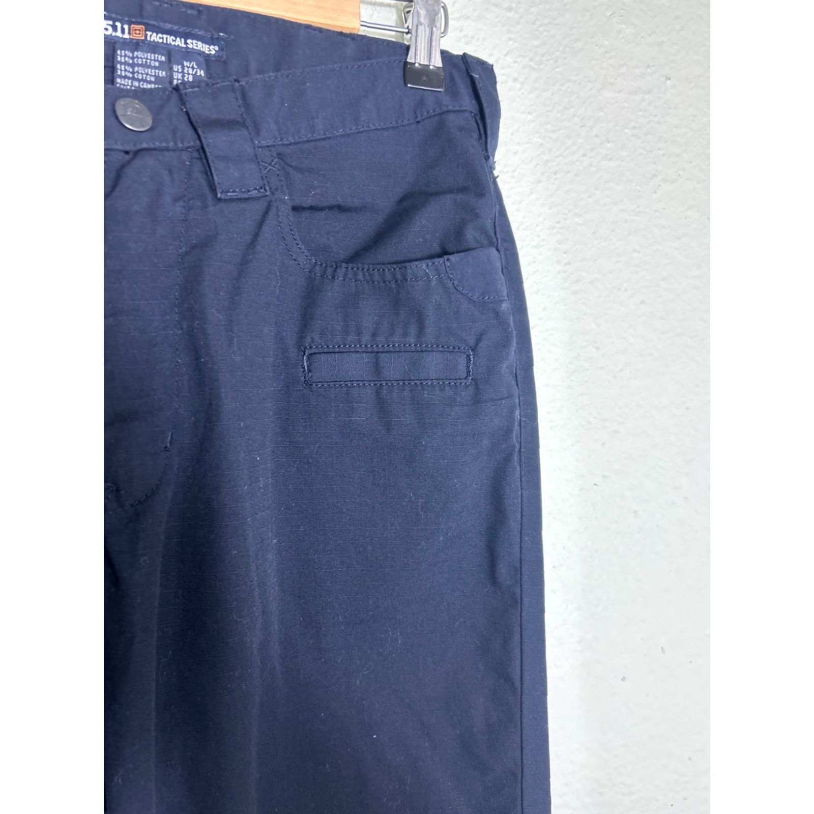 Vintage **5.11 Tactical Navy Cargo Pants Mens Regular Fit 30x34** User: New title: **5.11 Tactical Mens Navy Cargo Pants Regular Fit 30x34** Size US 30 / EU 46 - 5 Thumbnail