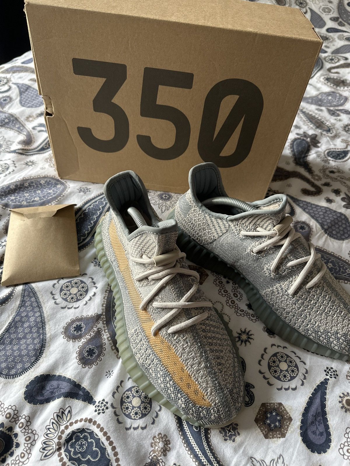 Yeezy Yeezy 350 V2 Israfil Size US 8 / EU 41 - 1 Thumbnail