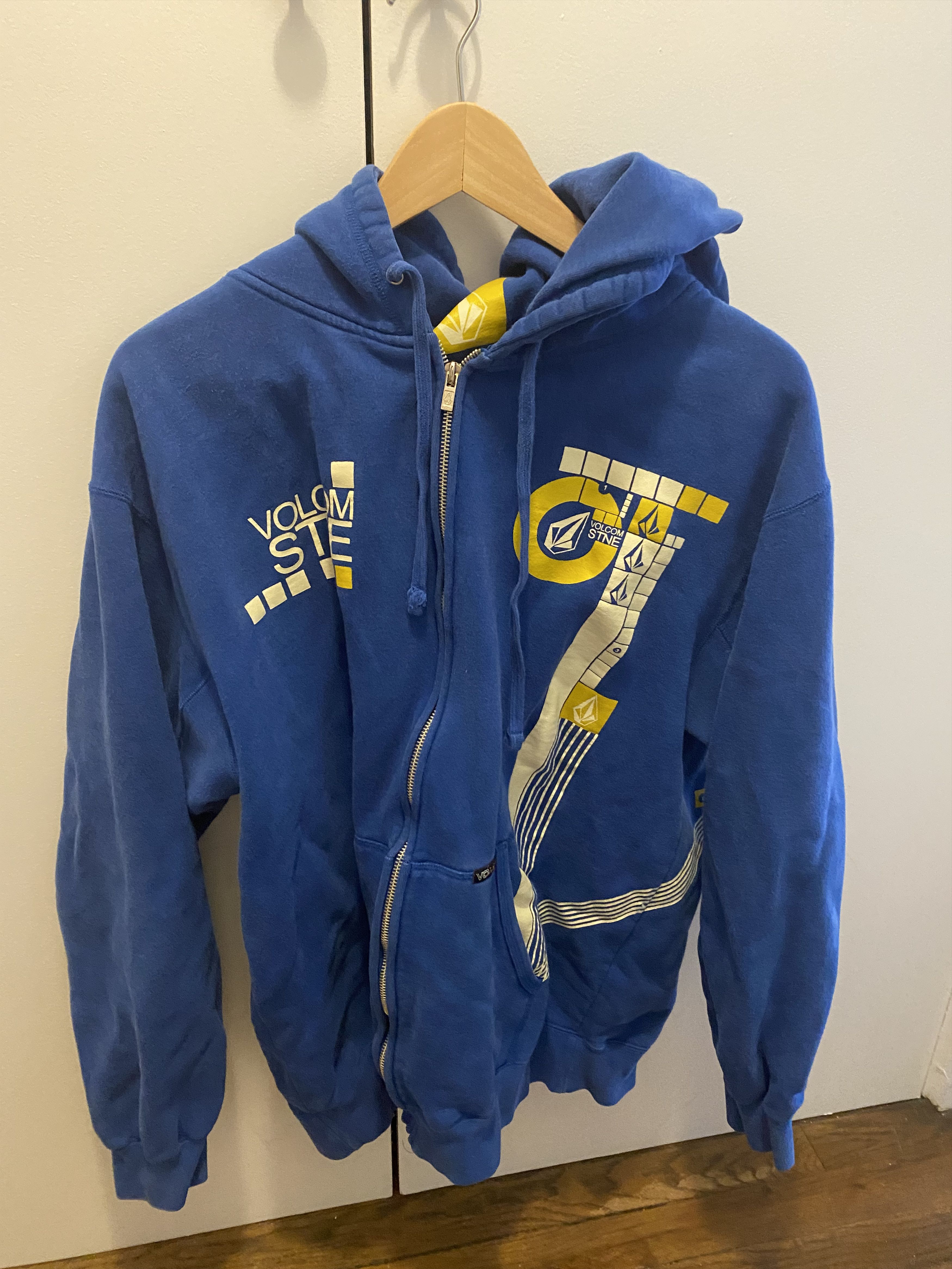 Volcom Volcom Hoodie FW 2008 Sz Large Size US L / EU 52-54 / 3 - 1 Thumbnail