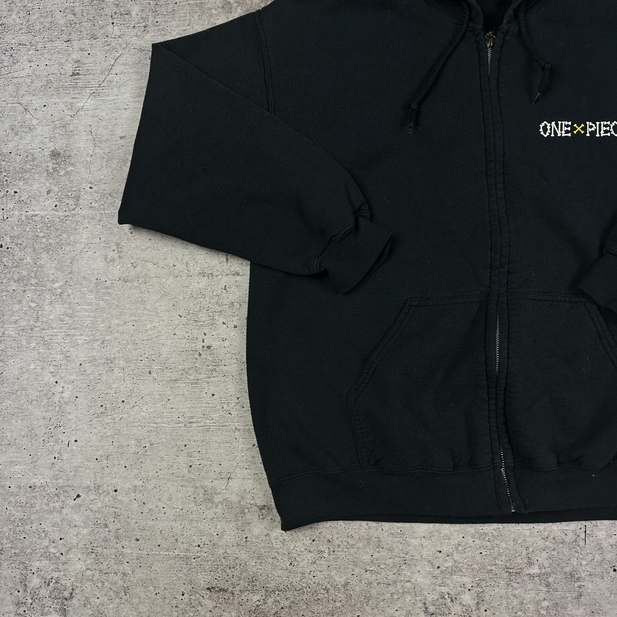 Japanese Brand Vintage One Piece Pirates Heart Zip Hoodie Size US L / EU 52-54 / 3 - 4 Thumbnail