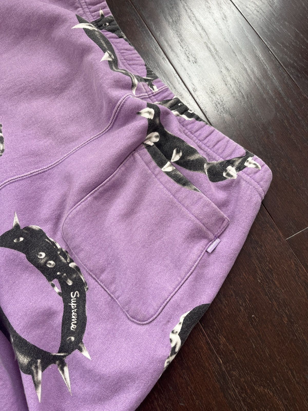 Supreme Supreme studded/spiked collar sweatpants S purple NWOT Size US 32 / EU 48 - 5 Thumbnail