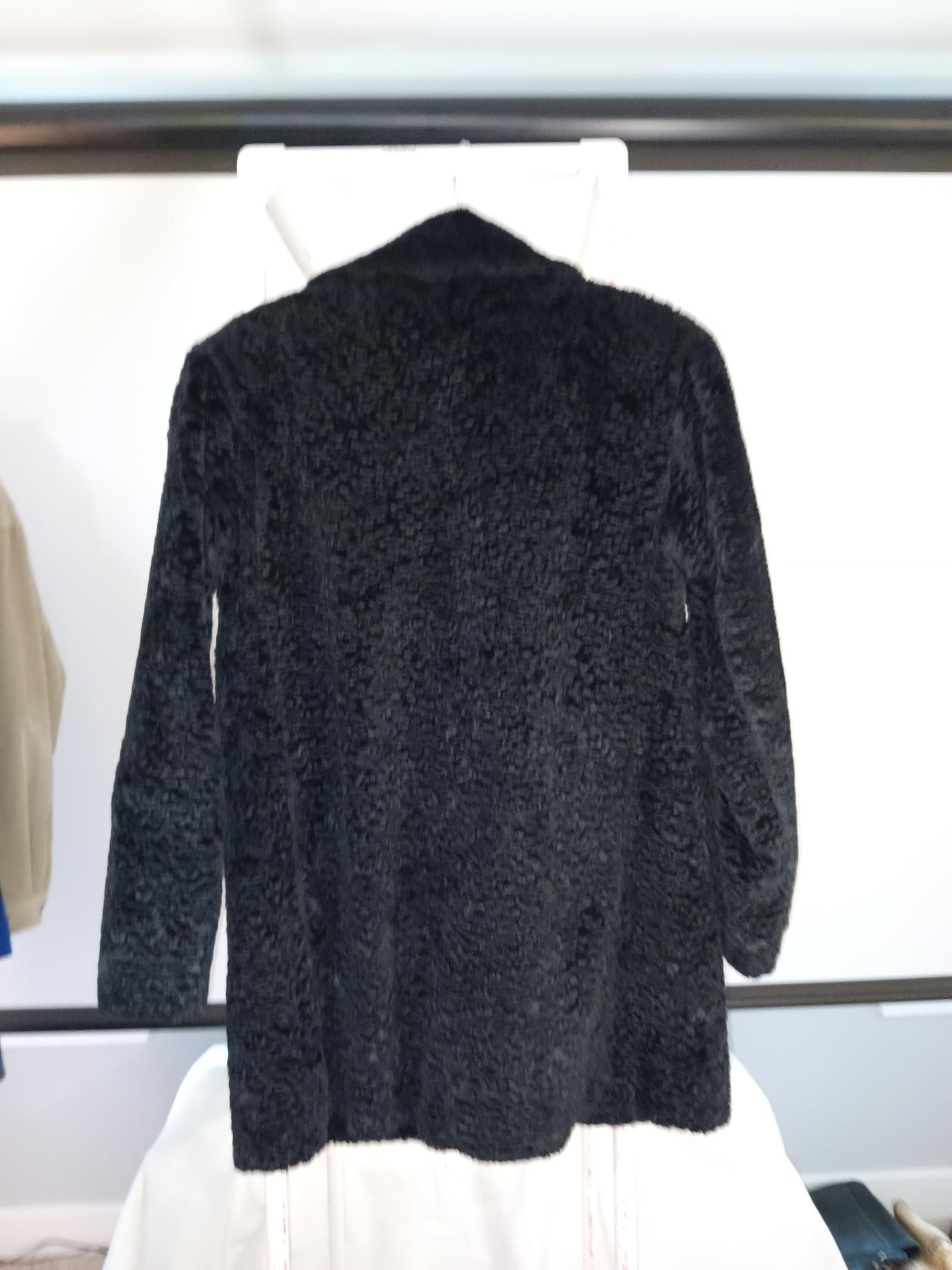 Designer DonnyBrook Soft Fuzzy Black Coat - Stylish & Warm XS Size XS / US 0-2 / IT 36-38 - 3 Thumbnail
