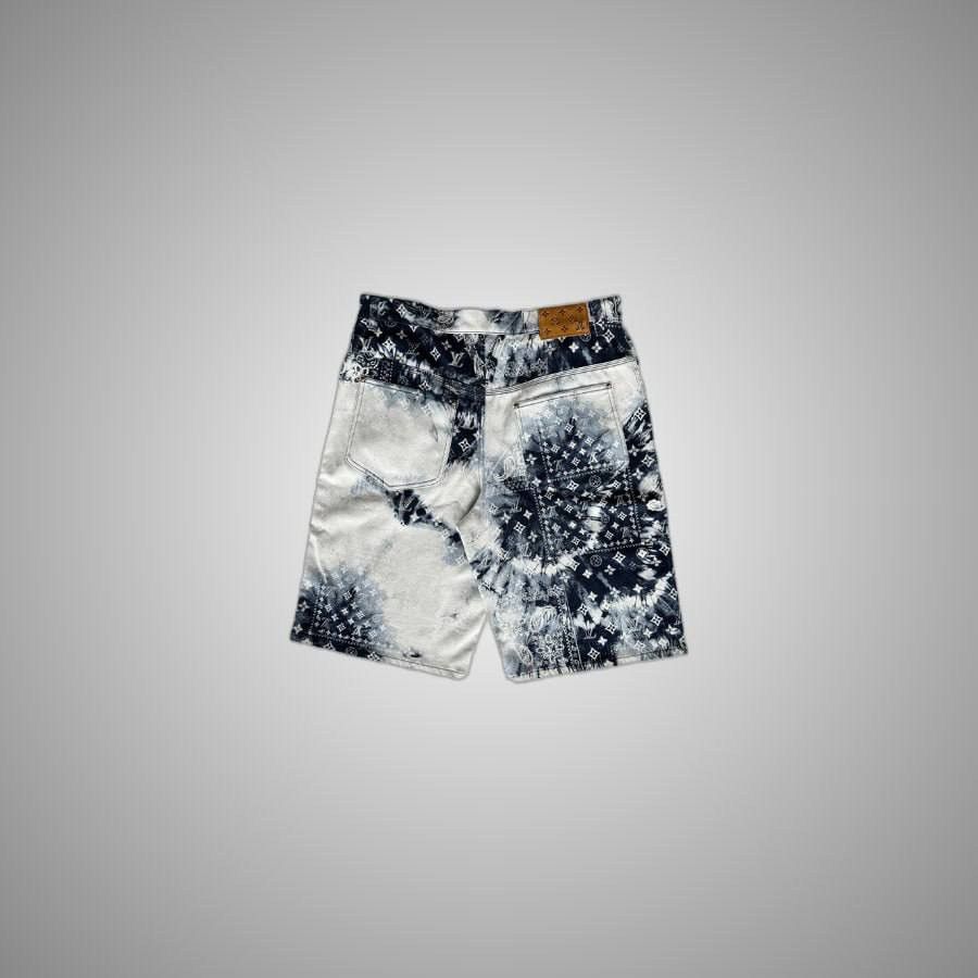 Louis Vuitton LOUIS VUITTON BLUE BLEACHED BANDANA MONOGRAM DENIM SHORTS Size US 34 / EU 50 - 2 Thumbnail