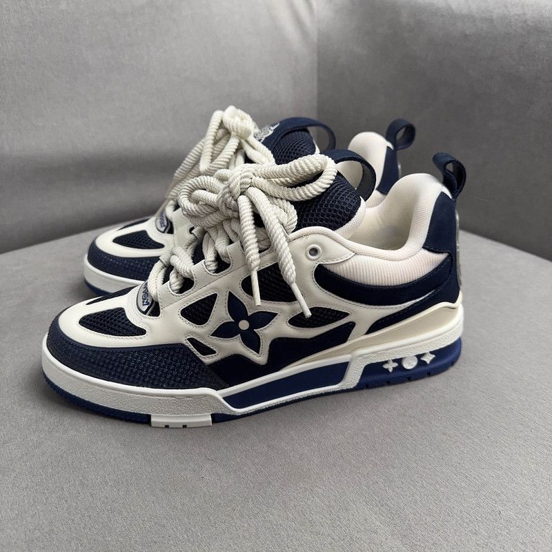 Louis Vuitton Louis Vuitton Stylish Navy Casual Sneakers 0079 Size US 9.5 / EU 42-43 - 1 Thumbnail