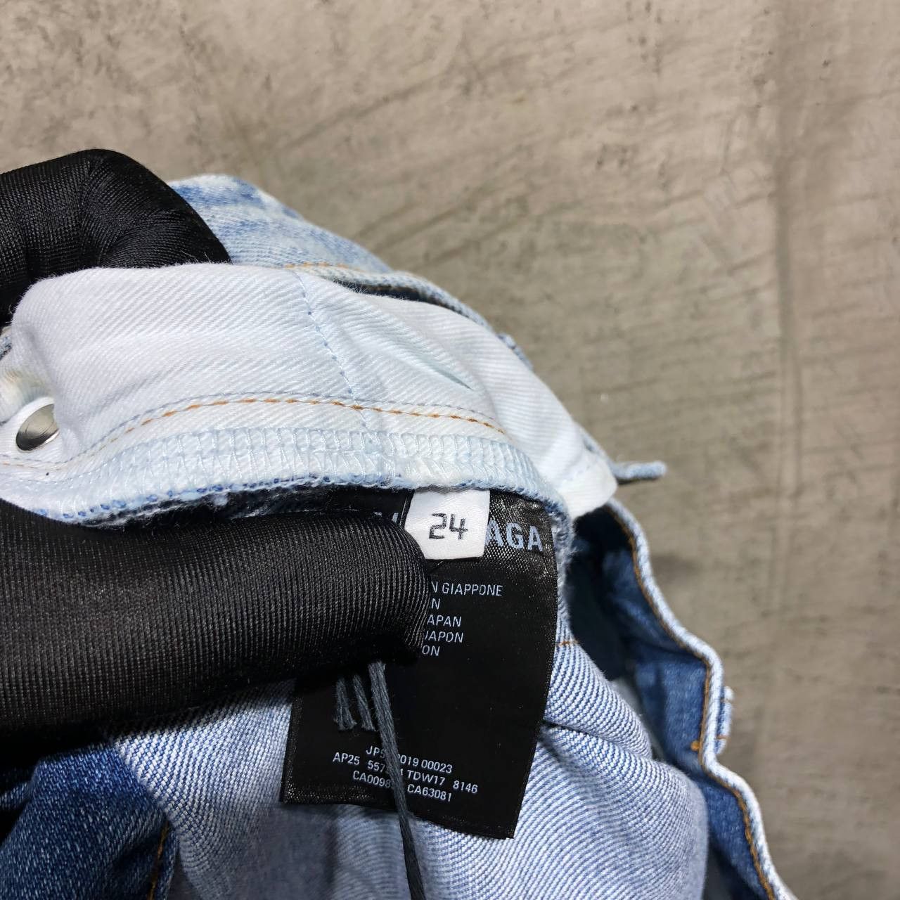 Balenciaga Balenciaga Skinny denim pants BNWT Size 26" / US 2 / IT 38 - 13 Thumbnail