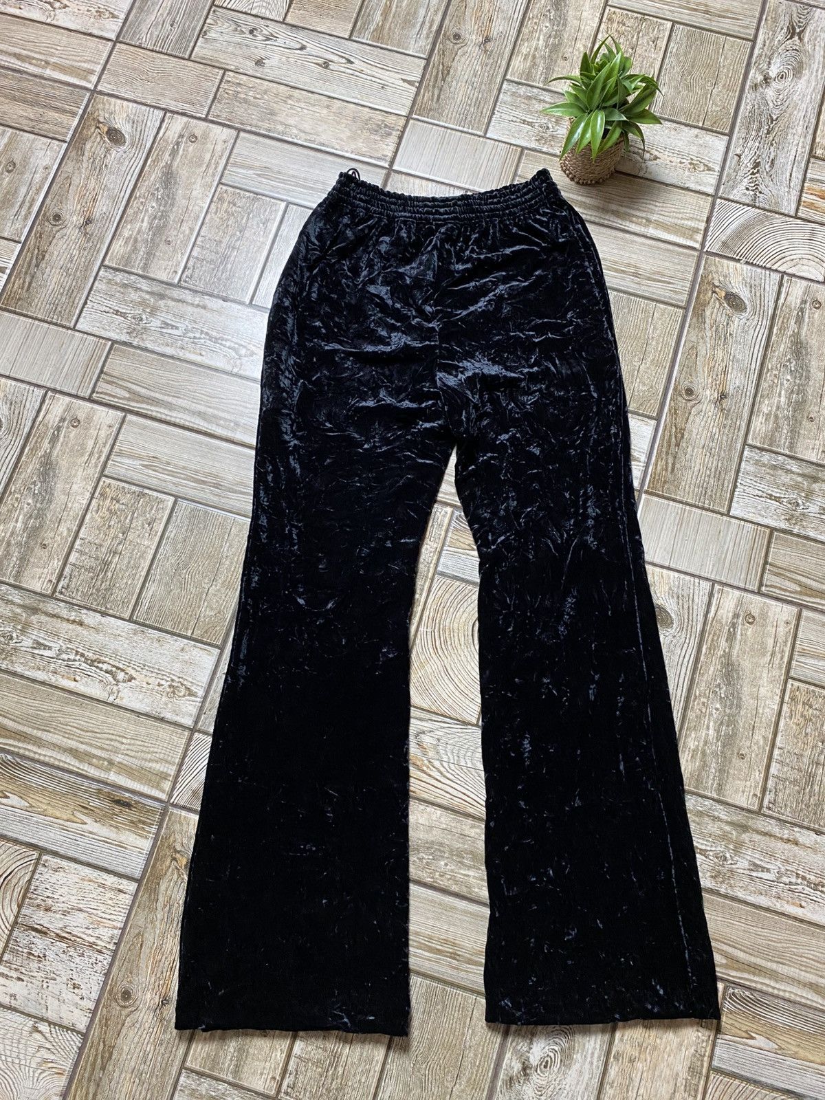 Saint Laurent Paris Saint laurent wide leg velvet trousers size 36 Size 36" / US 14 / IT 50 - 17 Thumbnail
