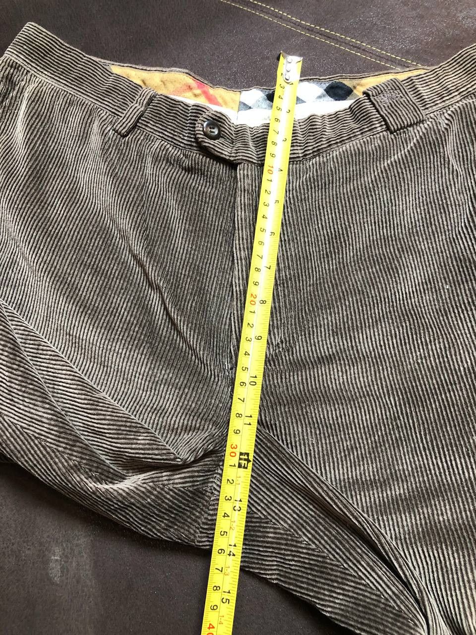 Burberry Burberry denim jeans featuring an embossed leather patch Size US 28 / EU 44 - 10 Thumbnail