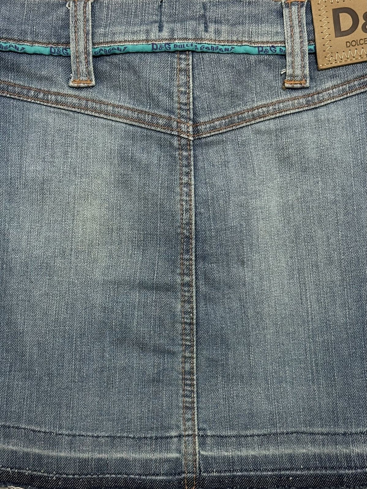 Dolce & Gabbana D&G Distressed Denim Mini Skirt Size 26" / US 2 / IT 38 - 5 Thumbnail