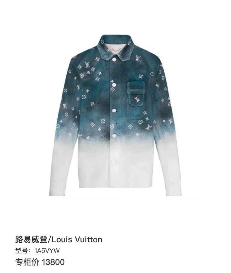 Louis Vuitton Louis Vuitton Blue and white starry sky gradient aged print Size US S / EU 44-46 / 1 - 8 Thumbnail