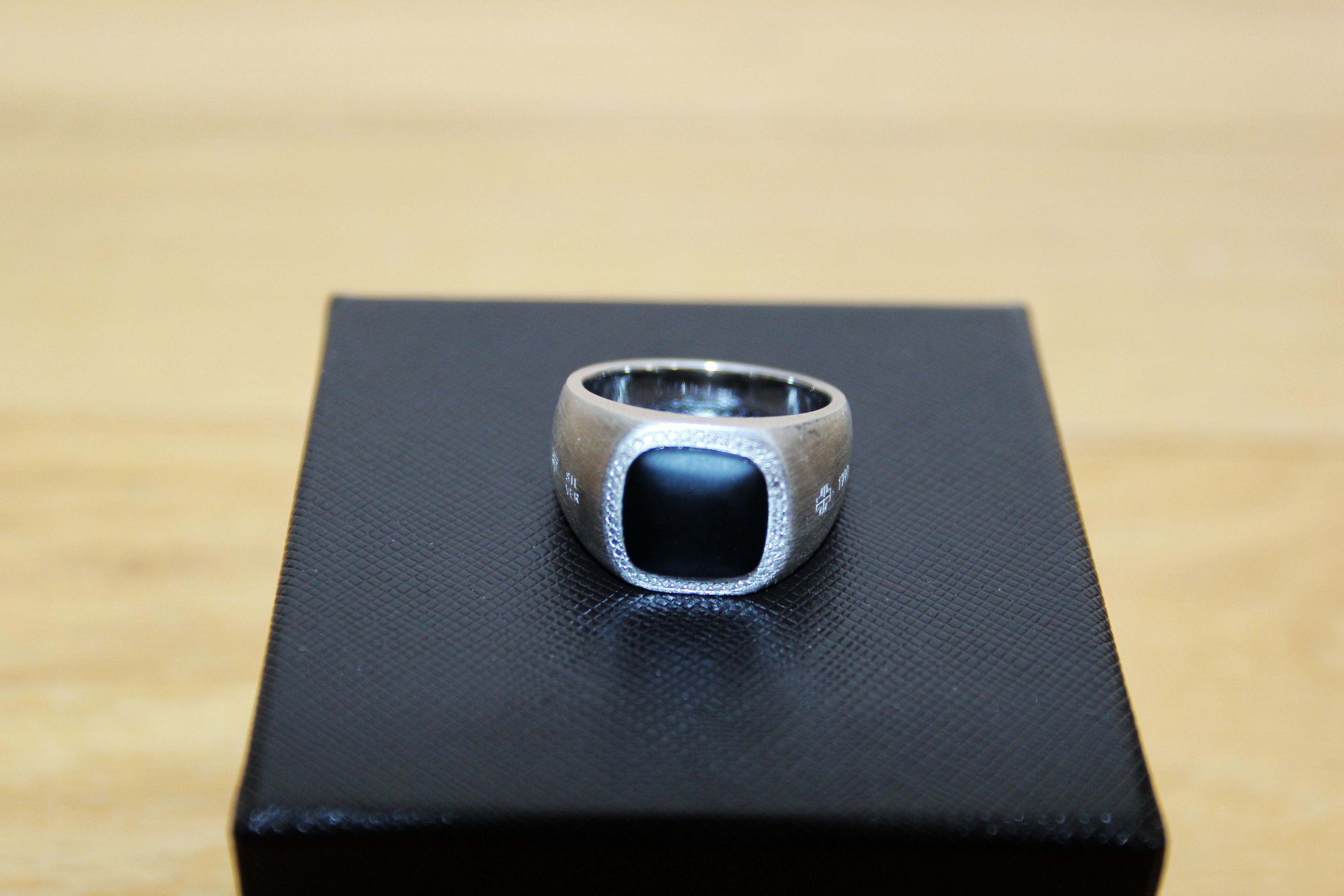 Tateossian BNWT AW24 TATEOSSIAN ONYX SIGNET RING M Size ONE SIZE - 3 Thumbnail