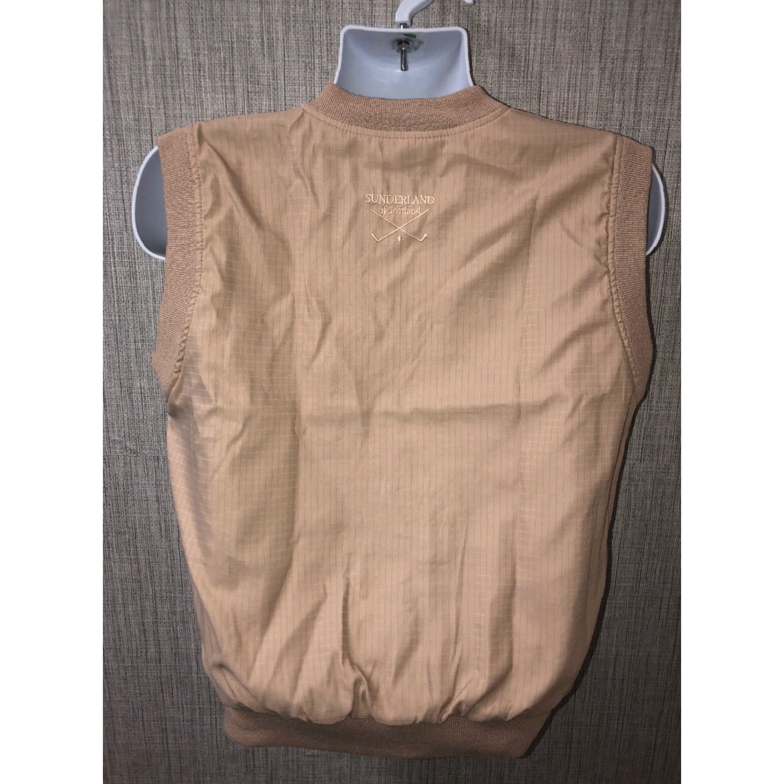 Vintage Sunderland Of Scotland Mens Vest V-Neck Windbreaker Beige M Size US M / EU 48-50 / 2 - 4 Thumbnail