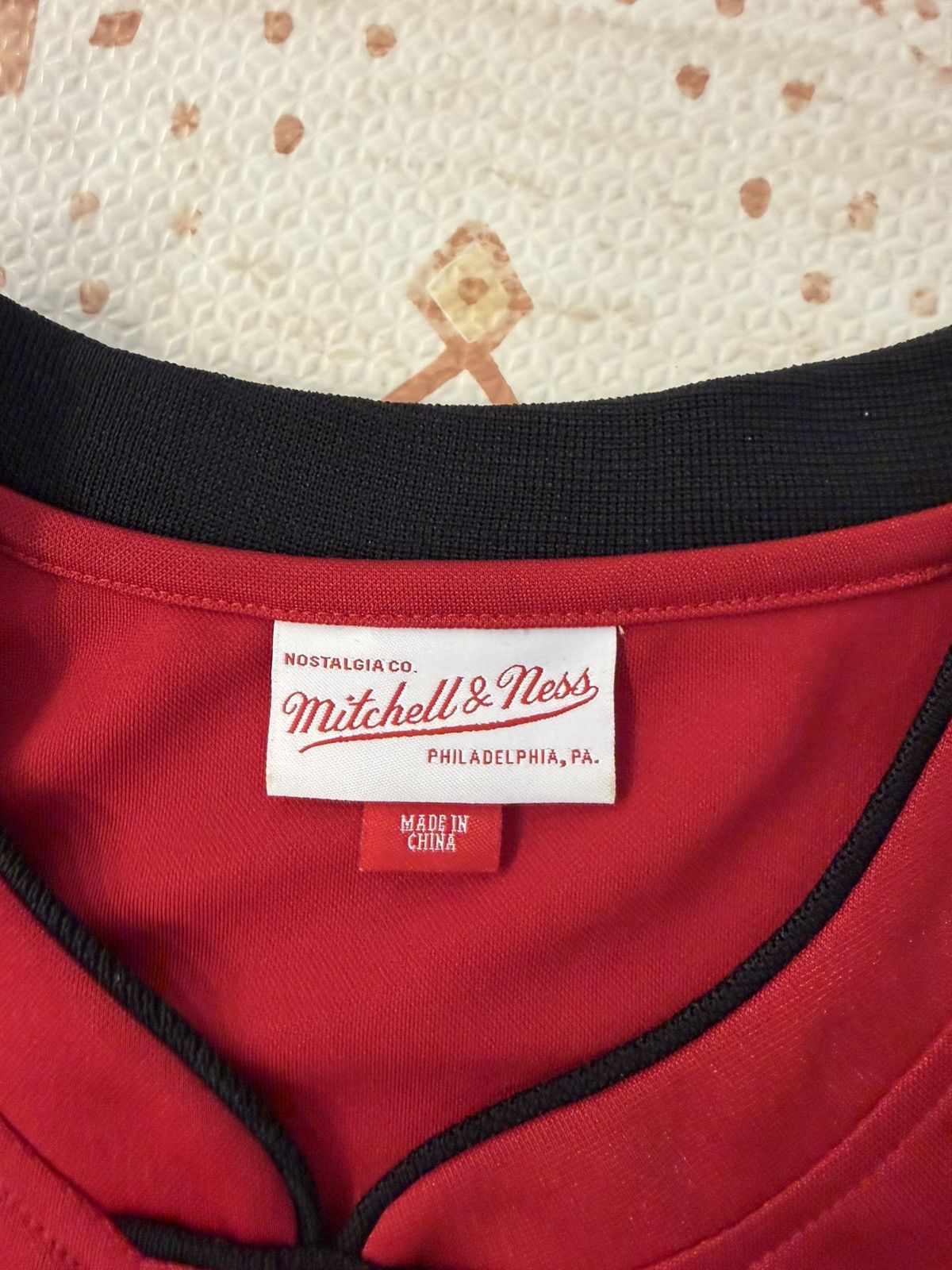 Mitchell & Ness Authentic Dwyane Wade jersey Heat Size US M / EU 48-50 / 2 - 5 Thumbnail