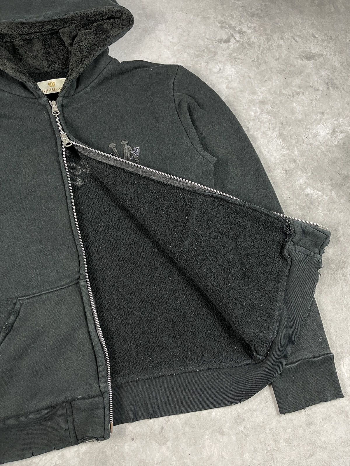 If Six Was Nine 2000s Vanquish Gold Japan Pullover Distressed Zip Up Hoodie Size US M / EU 48-50 / 2 - 10 Thumbnail