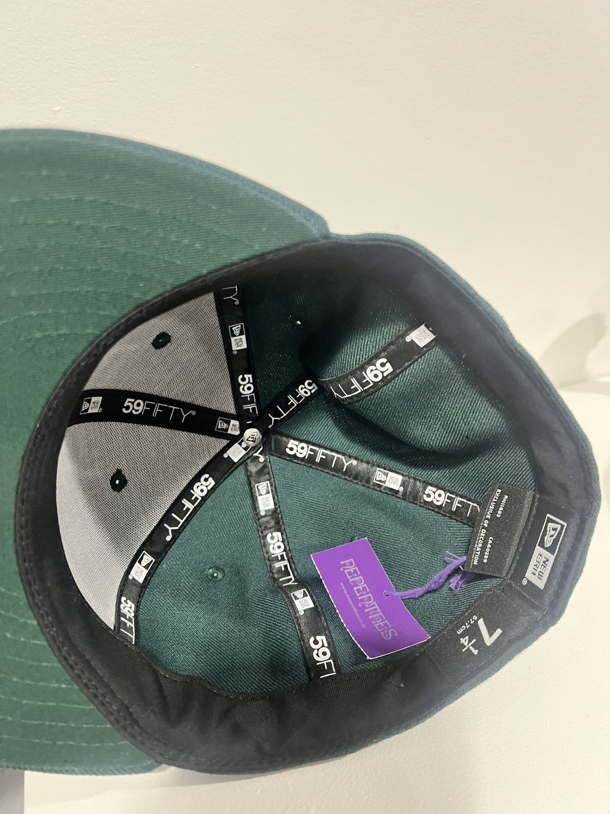 South2 West8 South 2 West 8 Forest green fitted cap Size ONE SIZE - 7 Thumbnail