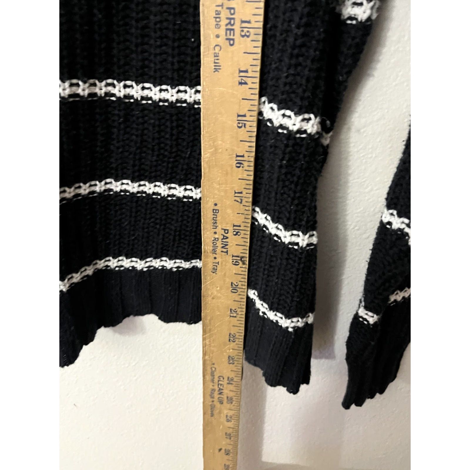 American Eagle Outfitters American Eagle Outfitters Sweater Women Size XXS Black White Crew Neck Striped Knit Pullover Open-Knit Casual Fall Winter Size XXS / US 00 / IT 34 - 4 Thumbnail