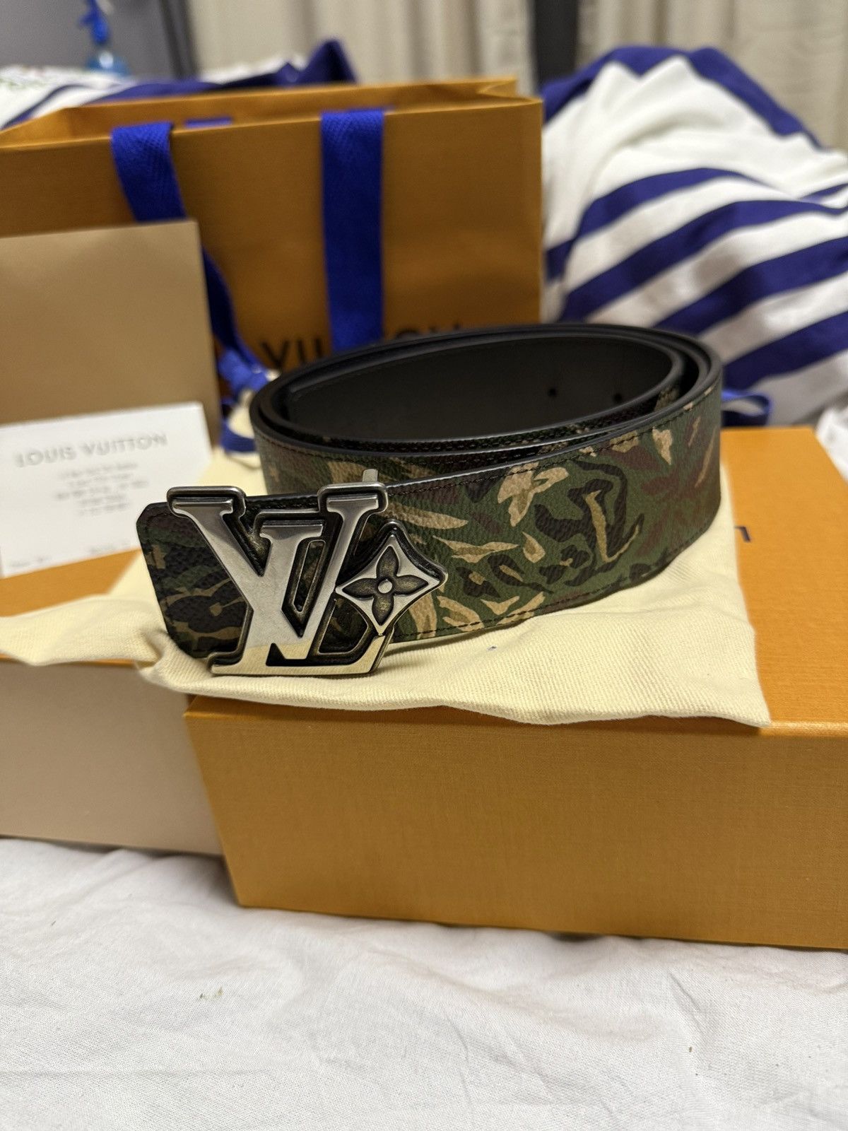 Louis Vuitton LV Flower Camoflage 40mm Reversible Belt Louis Vuitton Size 32 - 1 Thumbnail