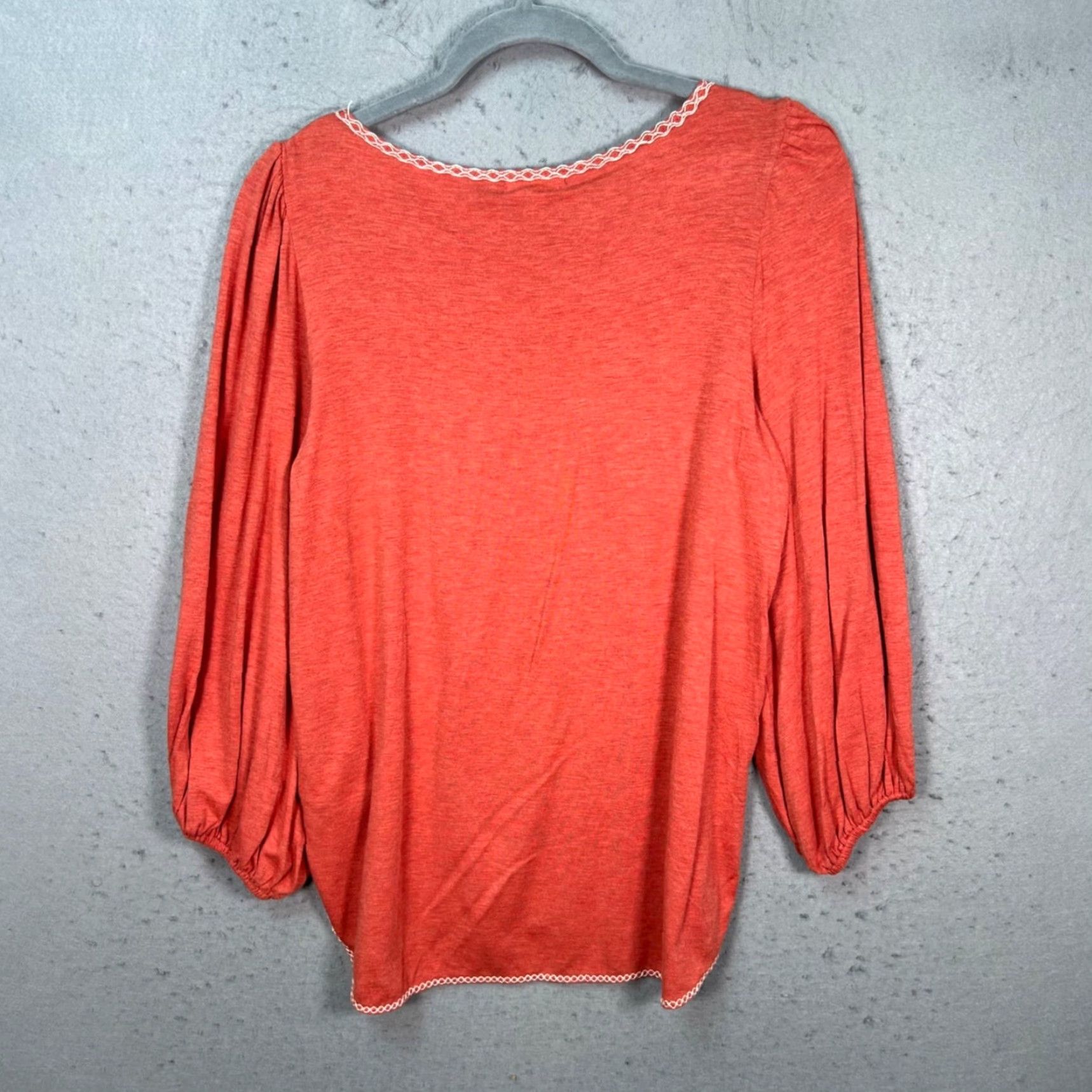 Vintage Max Studio Womens XS Coral Long Sleeve Top Boho Rayon Spandex Blouse w/ Embroidered Trim Crewneck L/S Casual Womens XS Coral Boho Top Size XS / US 0-2 / IT 36-38 - 2 Thumbnail