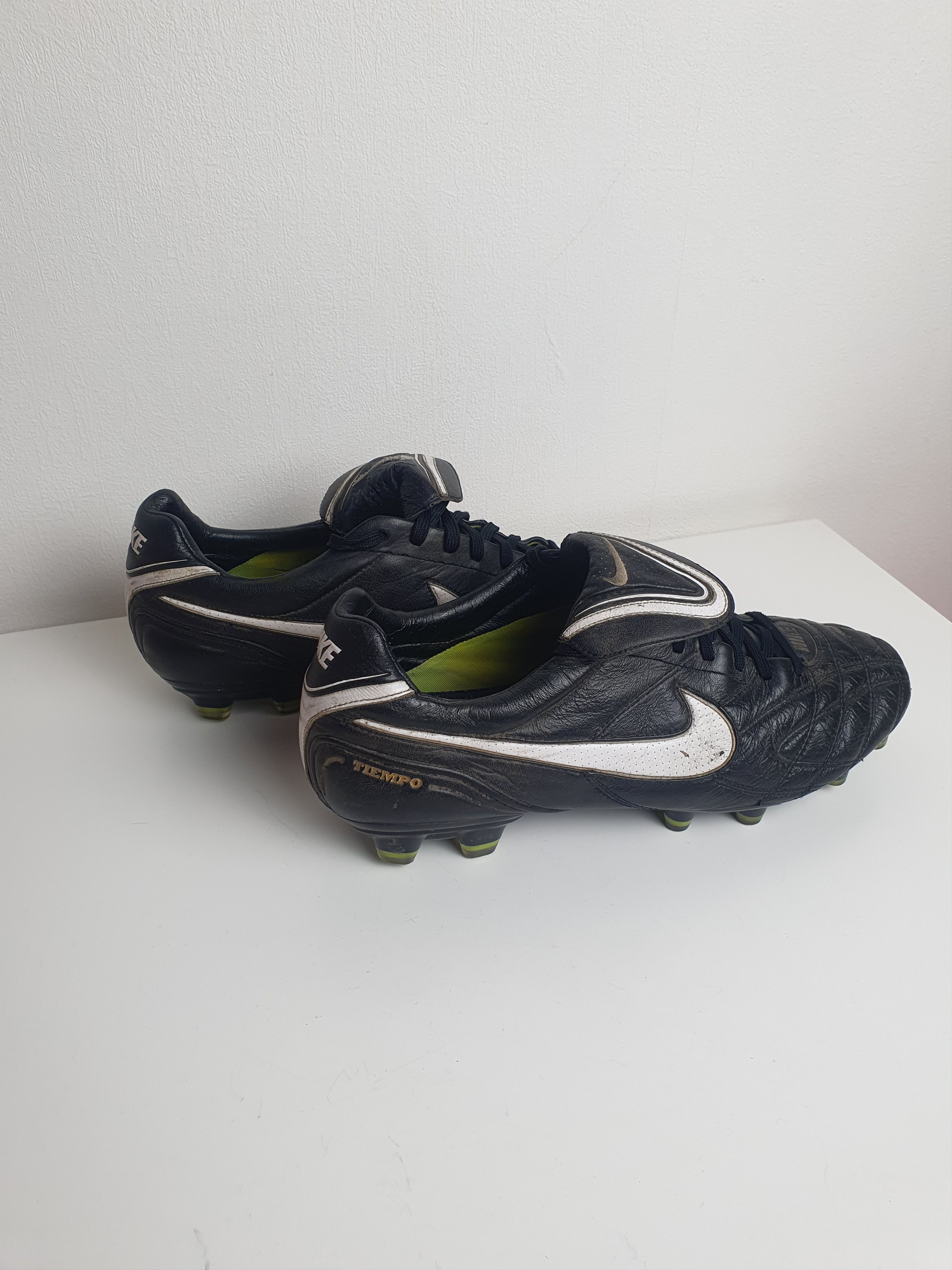 Nike Vintage Cleats mens Nike Tiempo Legend III Football Rare Size US 11 / EU 44 - 17 Thumbnail