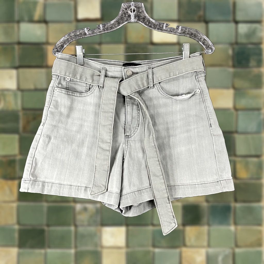 Banana Republic Banana Republic Denim Shorts Women's 8 Gray Belted Size 30" / US 8 / IT 44 - 1 Thumbnail