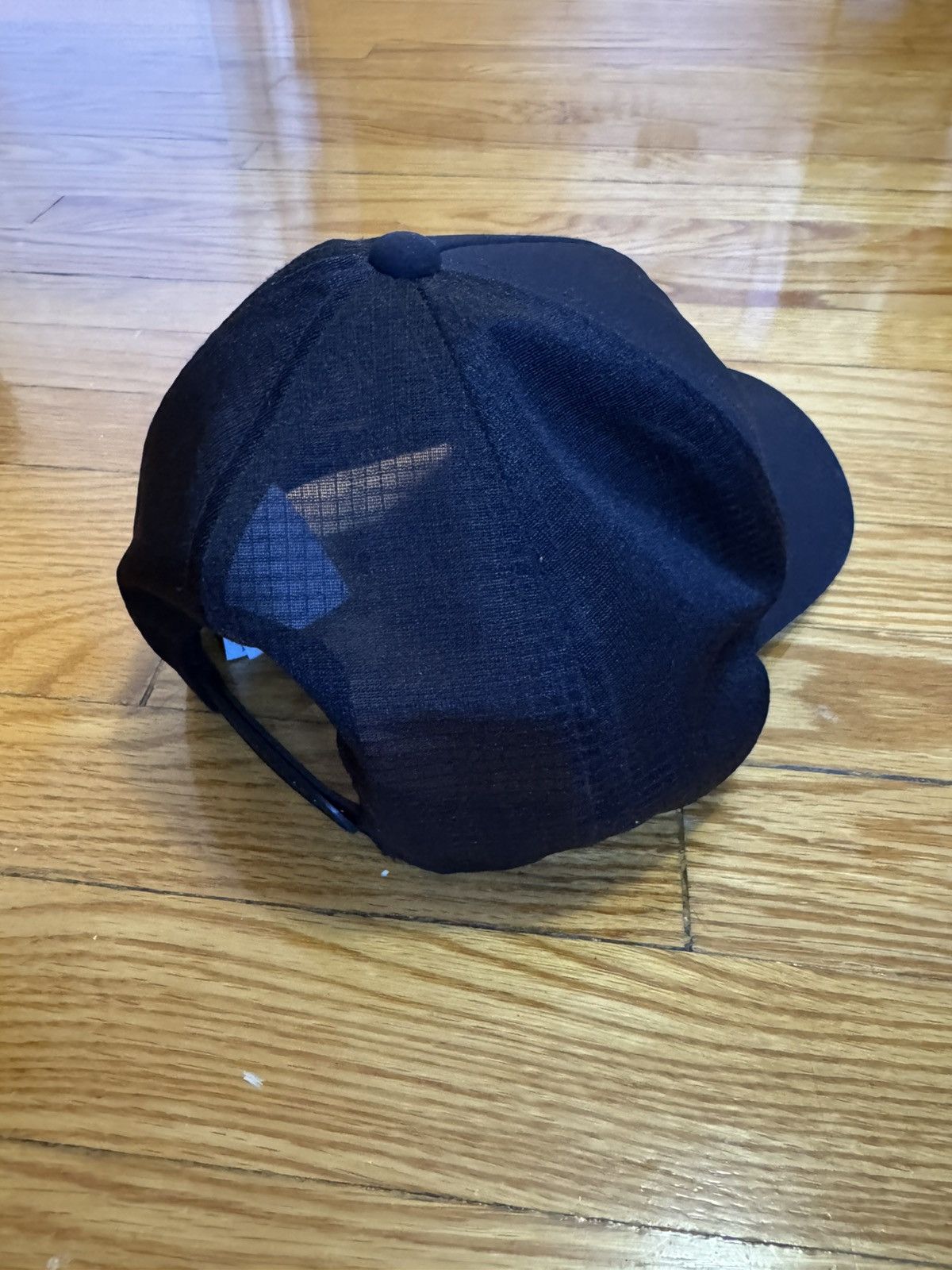 Arc'teryx ARC'TERYX Logo Trucker Hat Size ONE SIZE - 5 Thumbnail