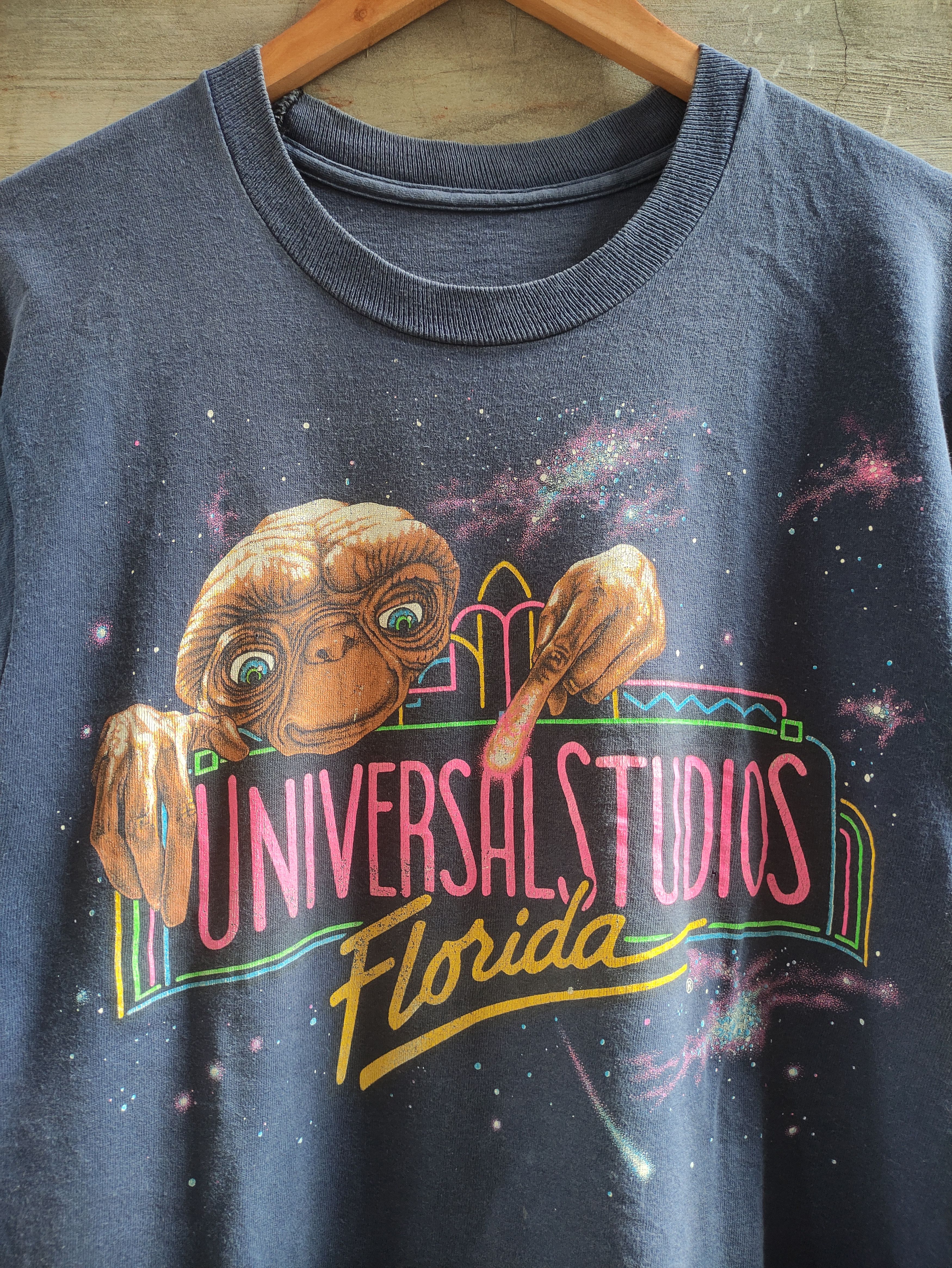 Vintage Vintage Universal Studios E.T. Movie Shirt Size US M / EU 48-50 / 2 - 7 Thumbnail