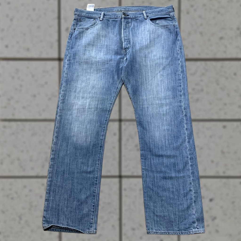 Levi's VINTAGE Levi's Jeans 501XX Light Blue Denim Straight 501 40x32 Mens Regular Blue Jeans 5-Pocket Logo Zipper Button Vintage Mens Size US 36 / EU 52 - 1 Thumbnail