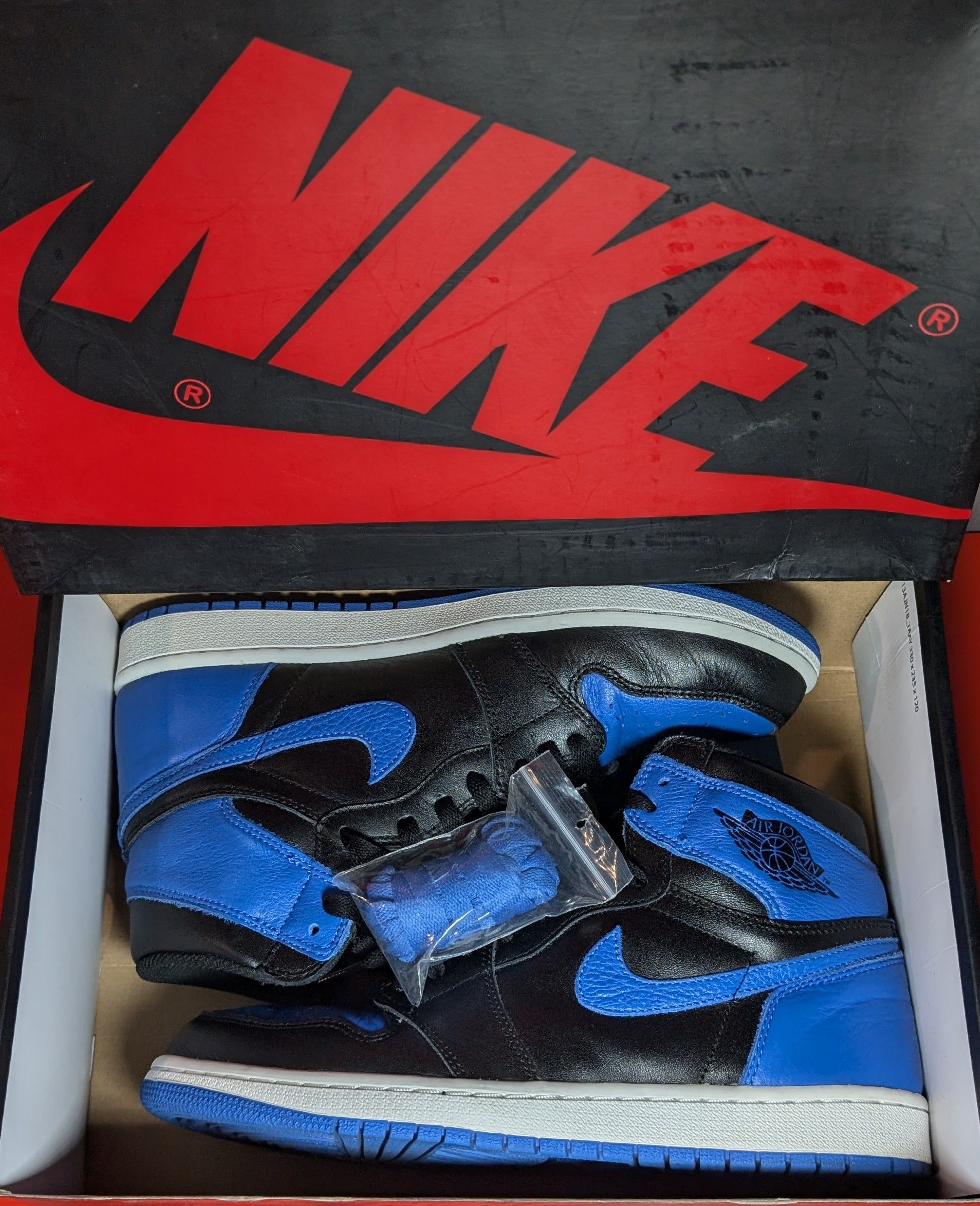 Jordan Brand Size 10 - Jordan 1 Retro OG High Royal Size US 10 / EU 43 - 8 Thumbnail
