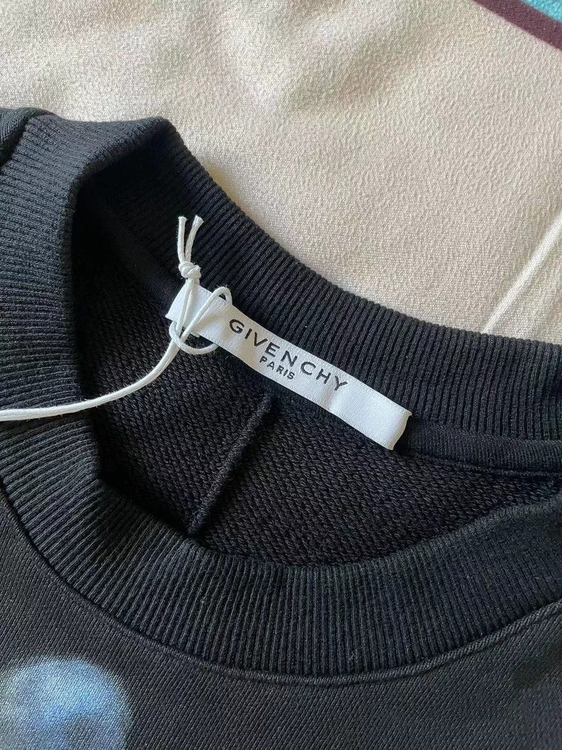 Givenchy Givenchy Fleece Long Sleeve T-Shirt Hoodie Size US XS / EU 42 / 0 - 2 Thumbnail