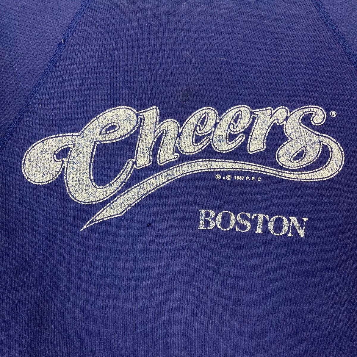 Vintage Vintage Discus Athlete Cheers Boston Pullover Jumper Size US L / EU 52-54 / 3 - 3 Thumbnail