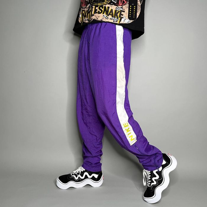 Nike vintage best sale jogger pants