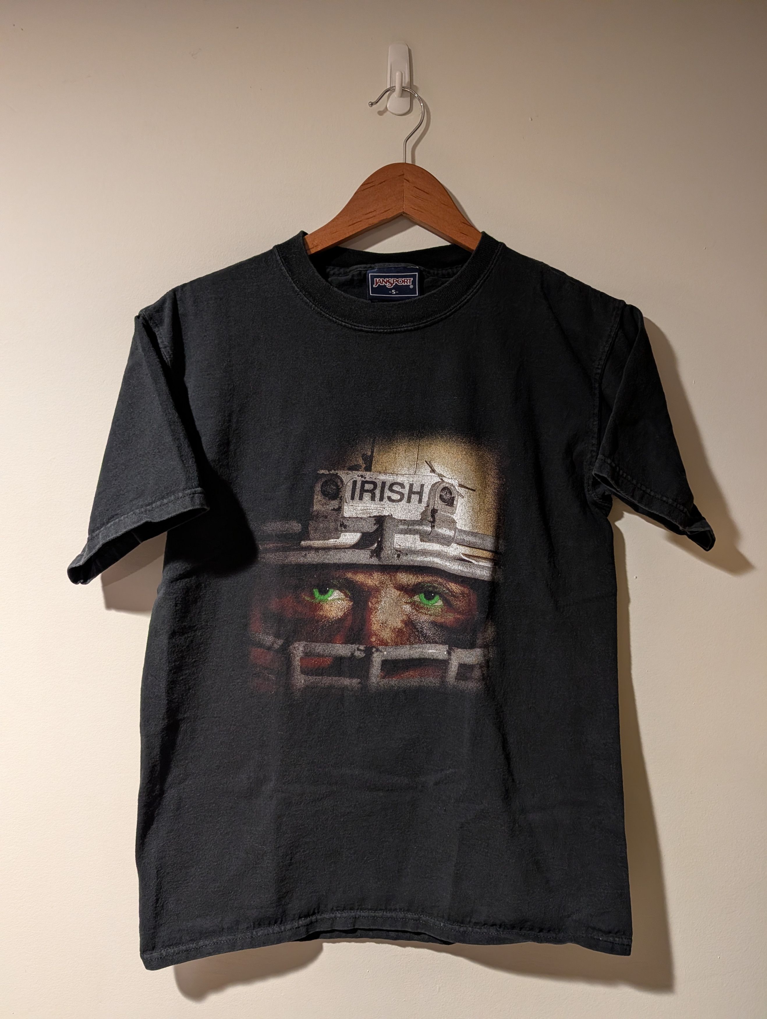 NCAA Notre Dame Fighting Irish T-Shirt NCAA Football Graphic Size US S / EU 44-46 / 1 - 1 Thumbnail
