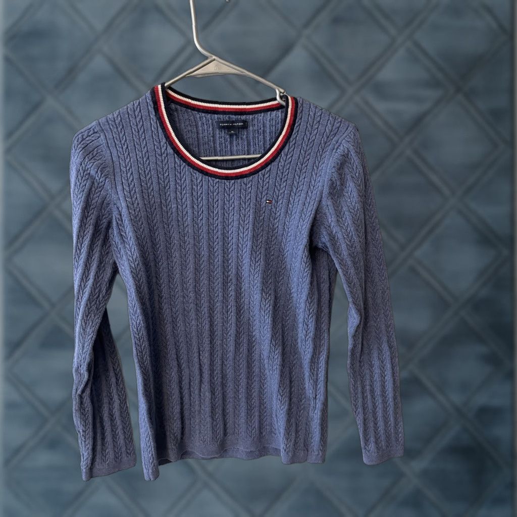 Tommy Hilfiger Tommy Hilfiger Cableknit Sweater Size Medium Blue Women’s Pullover Knit Shirt Womens M Blue Cable Knit Sweater Size M / US 6-8 / IT 42-44 - 1 Thumbnail