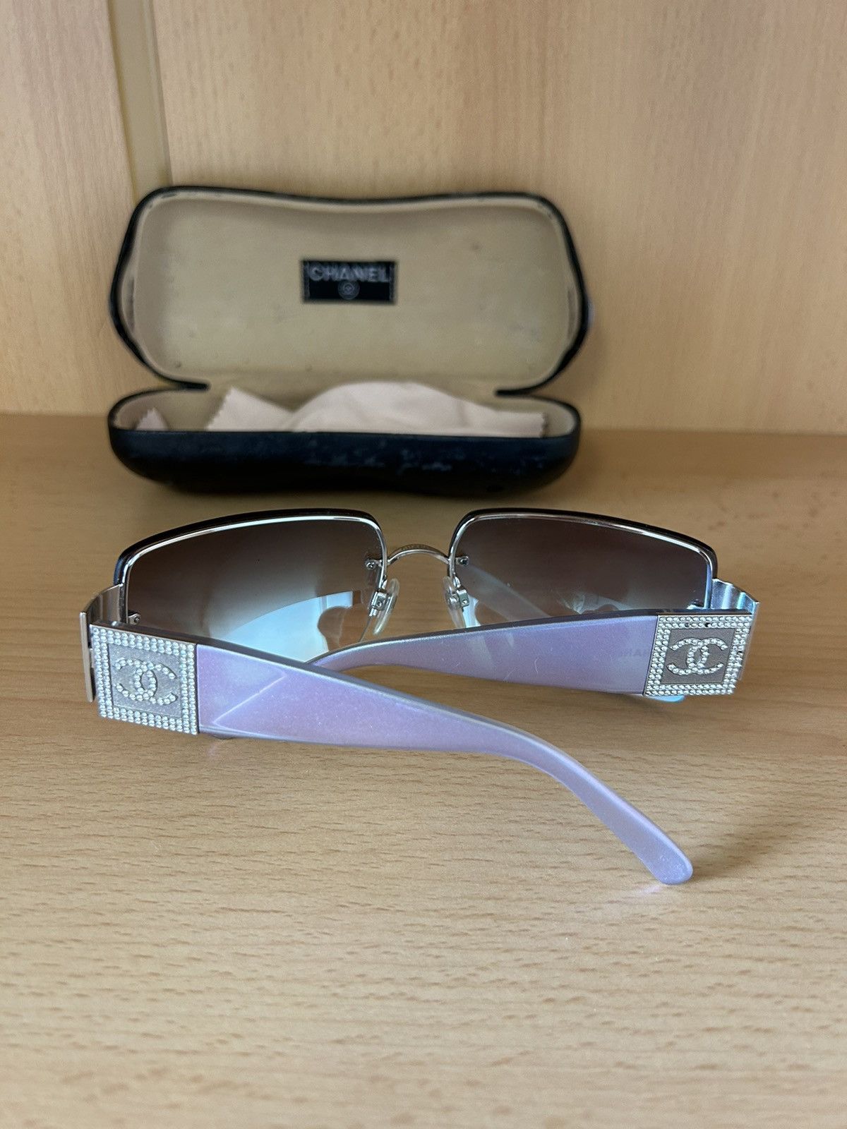 Chanel Chanel vintage Sunglasses Size ONE SIZE - 1 Thumbnail