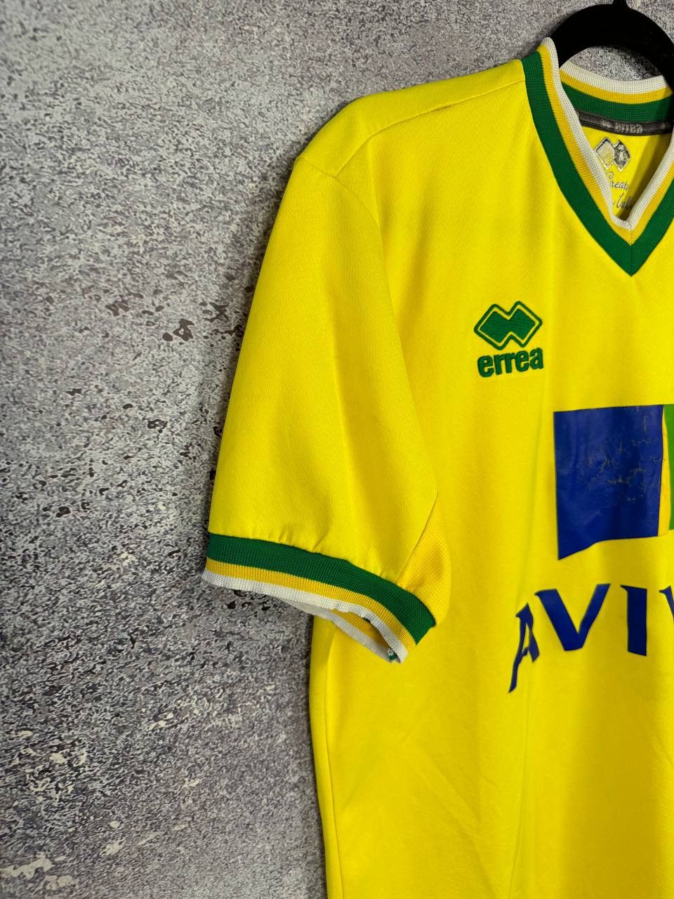 Errea × Vintage Vintage Norwich City 2011/12 Errea Soccer Jersey Size US M / EU 48-50 / 2 - 4 Thumbnail