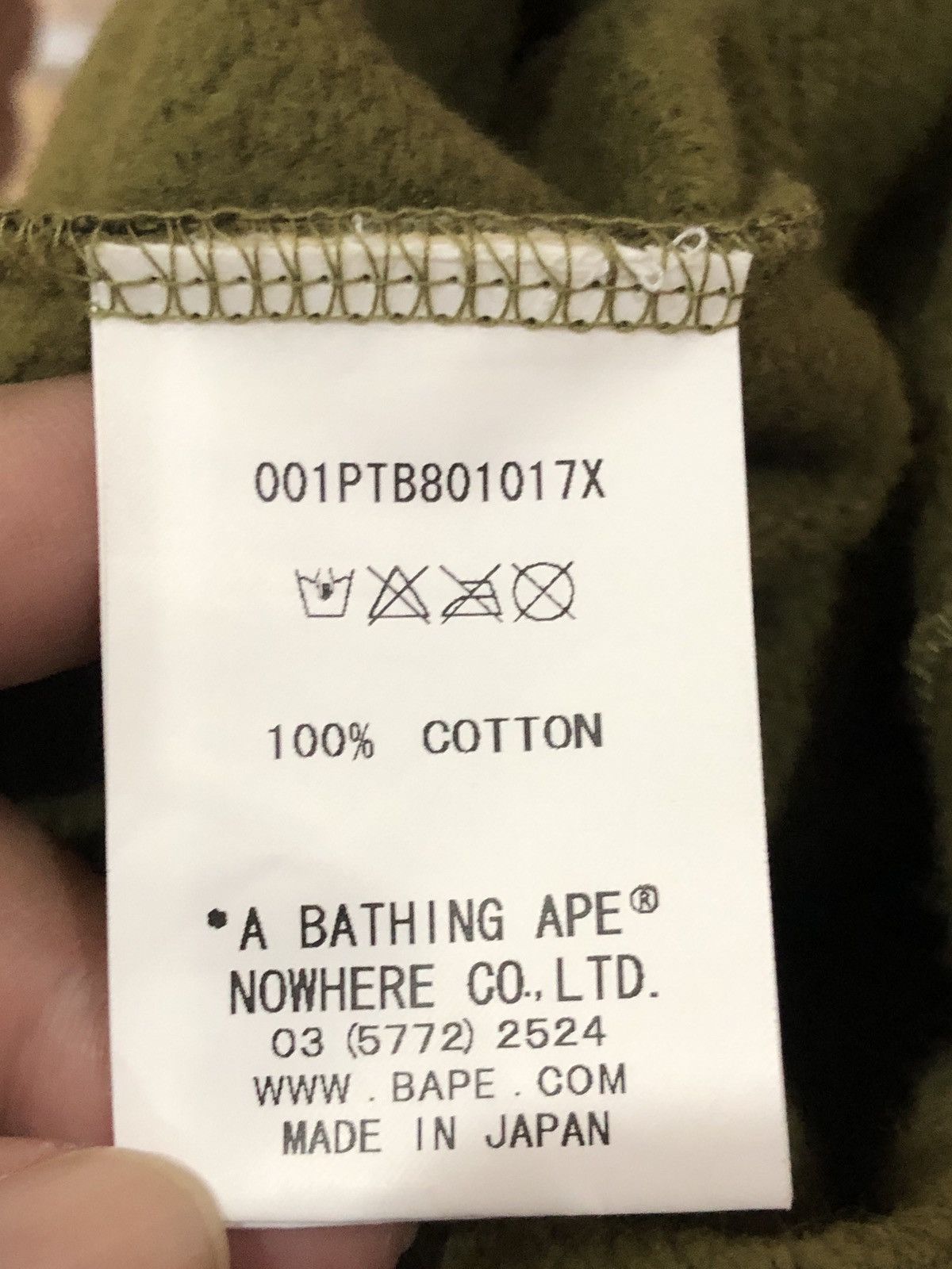 Bape A Bathing Ape 1st Camo Shark Sweatpants Size US 32 / EU 48 - 6 Thumbnail