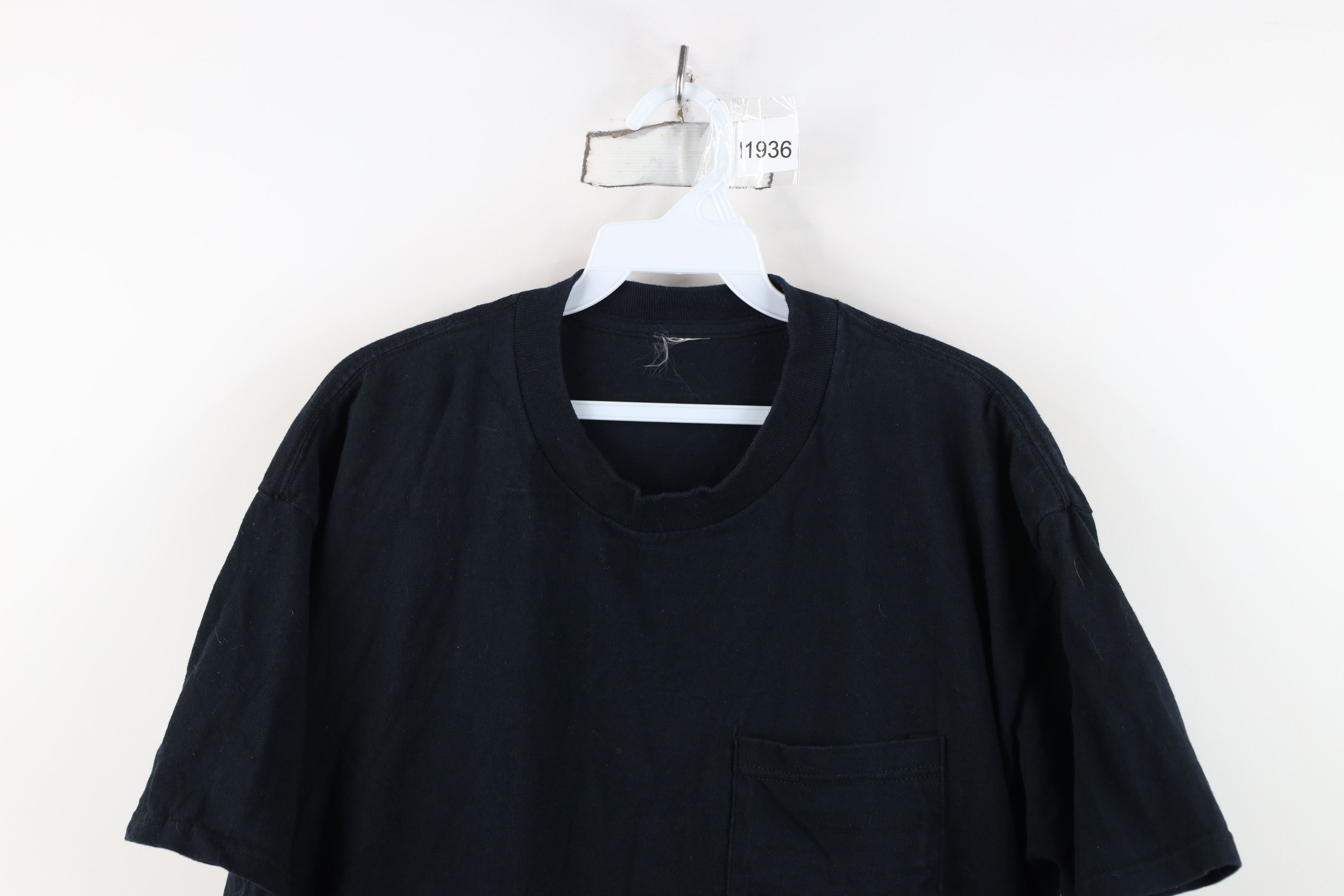 Vintage Vintage 90s Y2K Streetwear Blank Pocket T-Shirt Black Cotton Size US XL / EU 56 / 4 - 2 Thumbnail