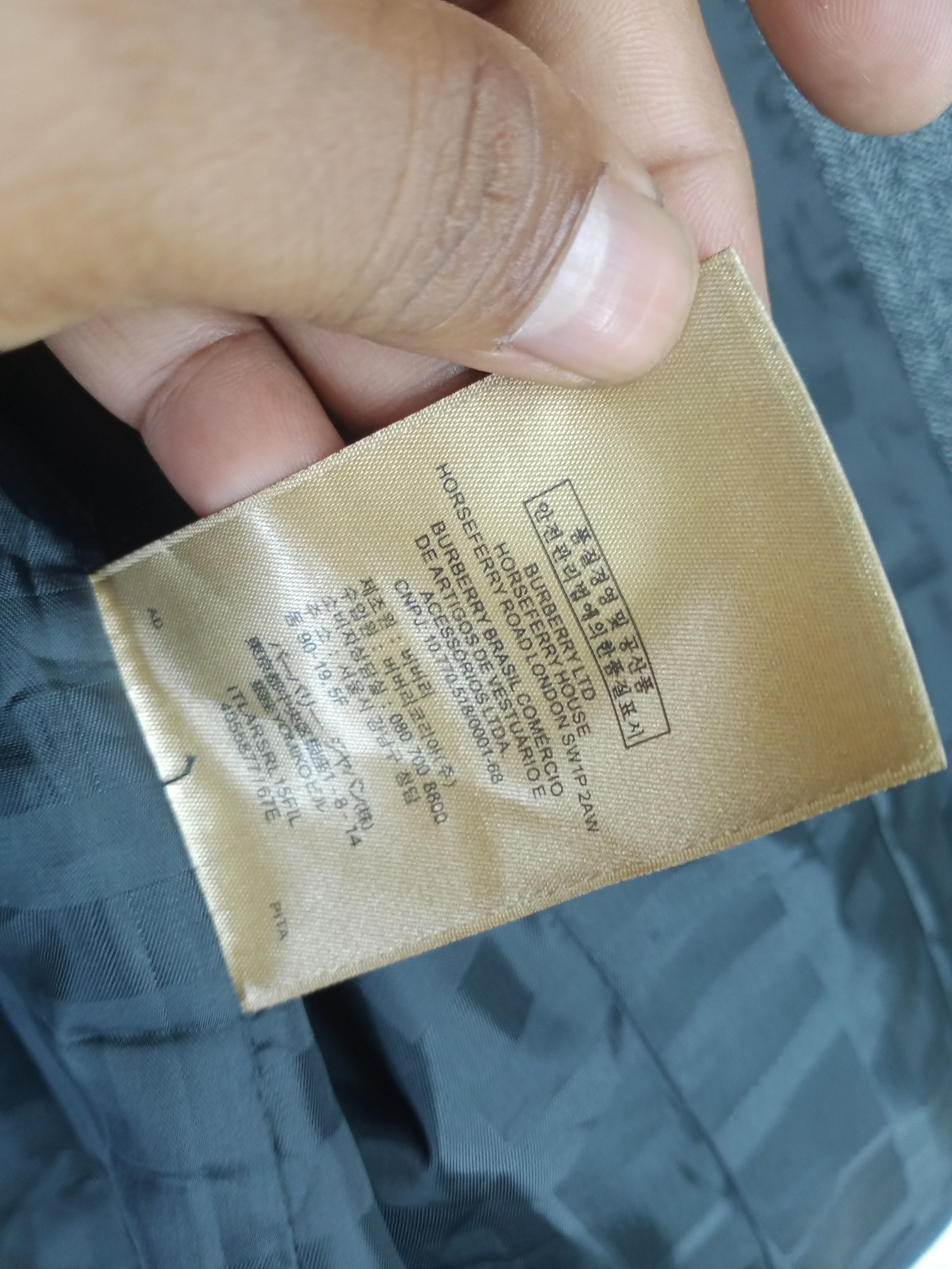 Burberry Rare Burberry London England Suit Vest Made in Italy Size US M / EU 48-50 / 2 - 9 Thumbnail