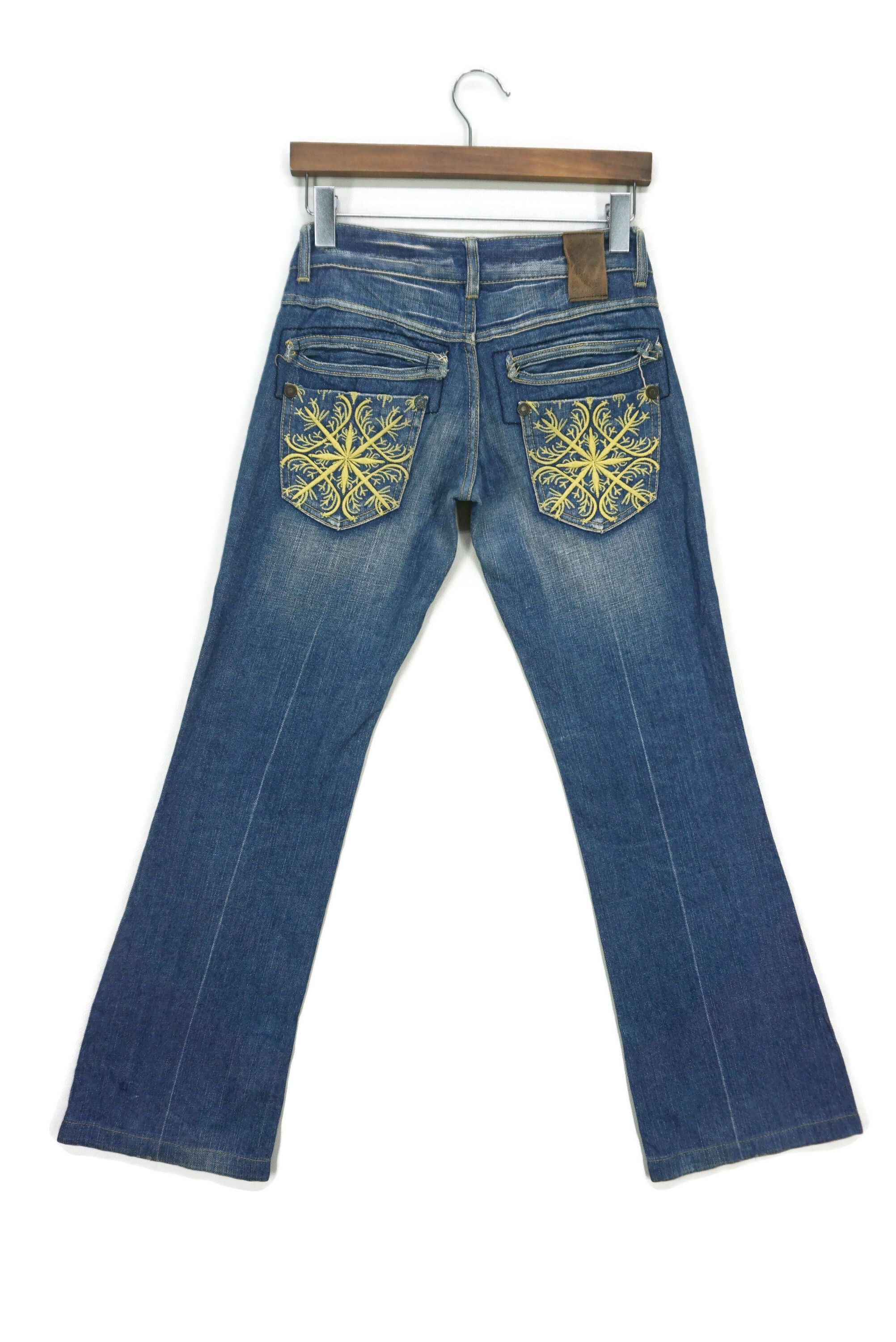 Japanese Brand Red Pepper Jeans Size 25 fit W28xL29 Low Rise Bootcut Size 25" / US 0 / IT 36 - 1 Thumbnail