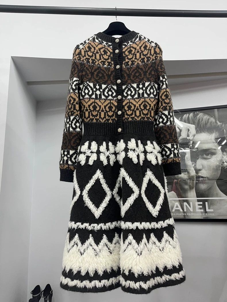 Other Chanel Snow series color-blocked wool knitted dress Size XXS / US 00 / IT 34 - 3 Thumbnail