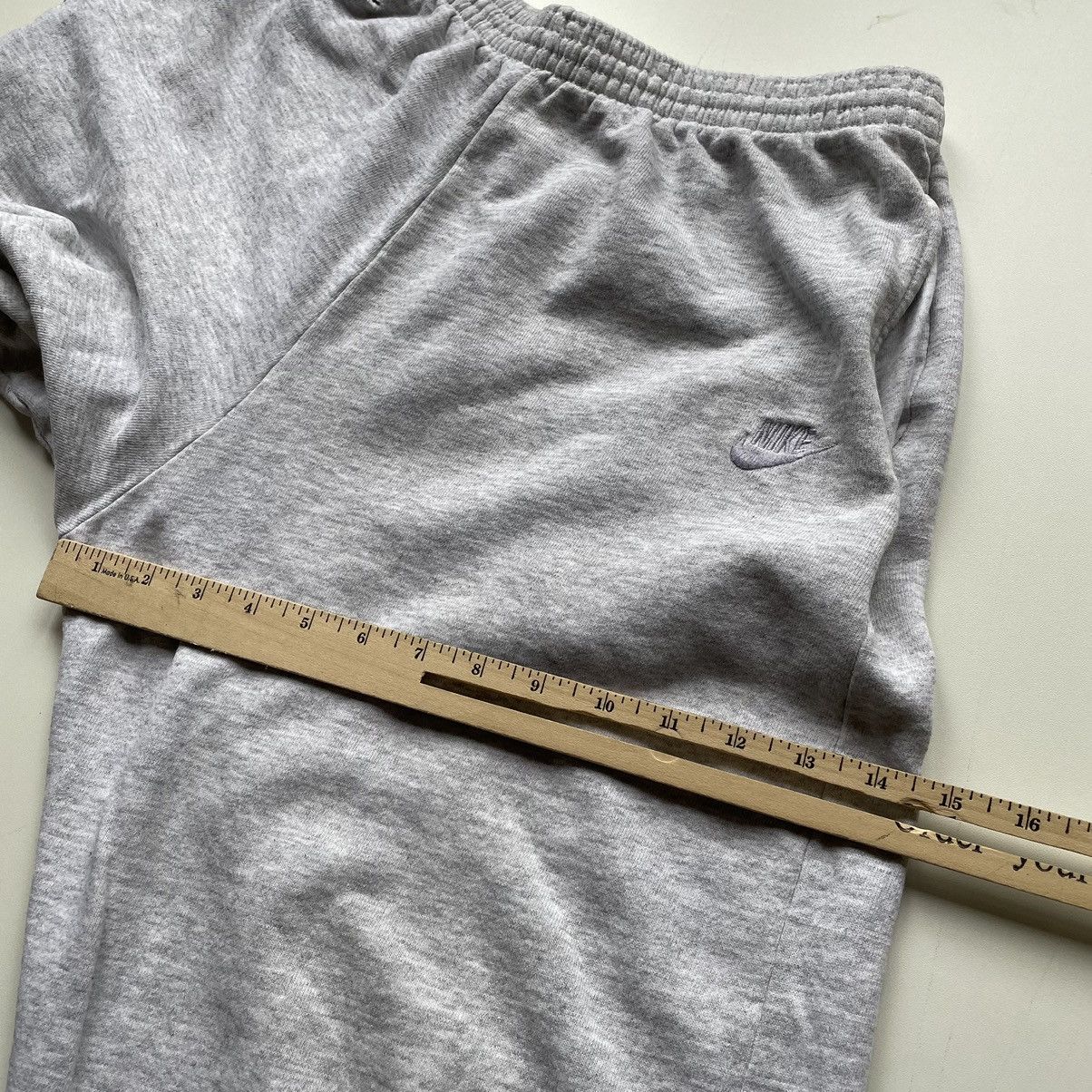 Nike × Vintage Vintage 90s Nike Embroidered Swoosh Grey Tonal Sweatpants XL Size US 34 / EU 50 - 8 Thumbnail