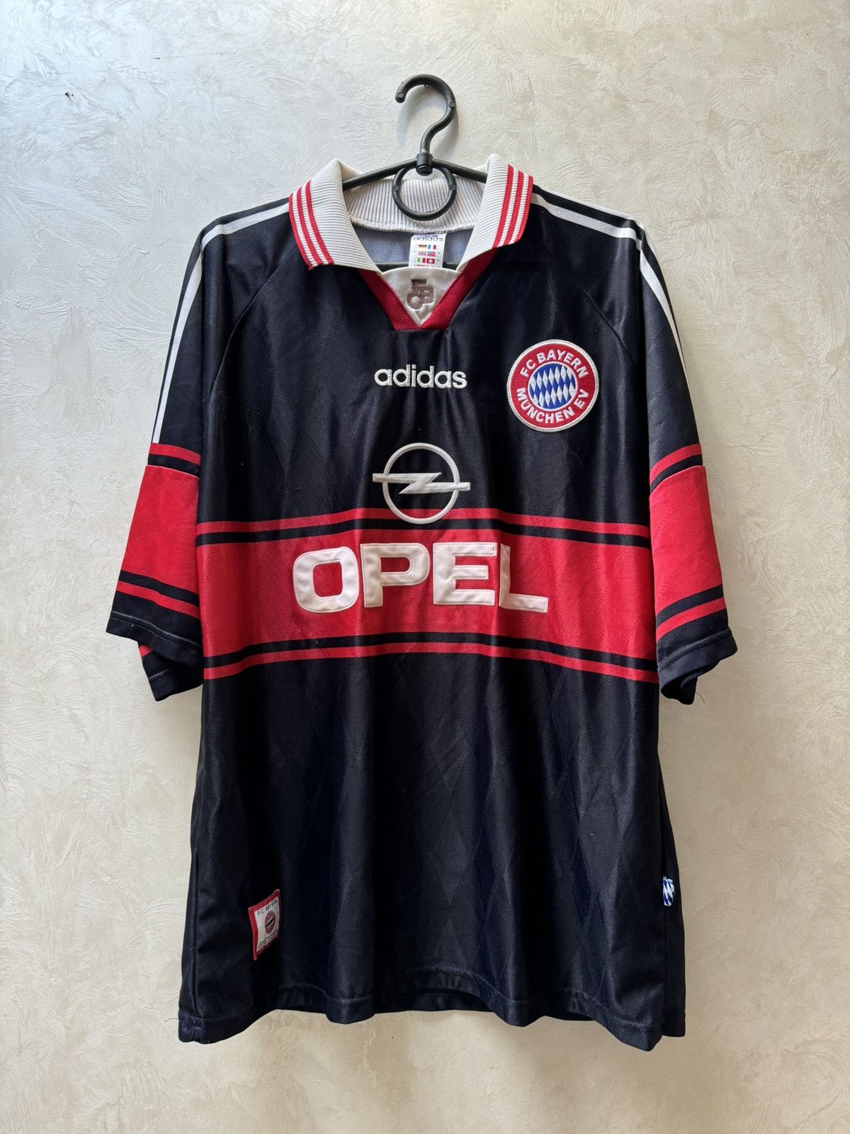 Adidas × Vintage Bayern Munich Munchen 1997 Elber Home Soccer Jersey Shirt Size US L / EU 52-54 / 3 - 1 Thumbnail