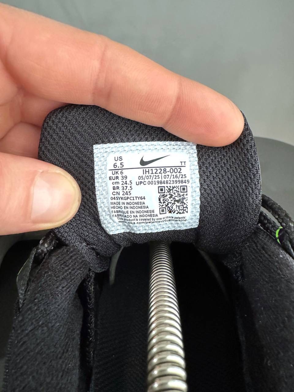 Nike Nike Air Max 95 OG Light Smoke Gray Sneakers Size US6,5/EU39 Size US 6.5 / EU 39-40 - 9 Thumbnail