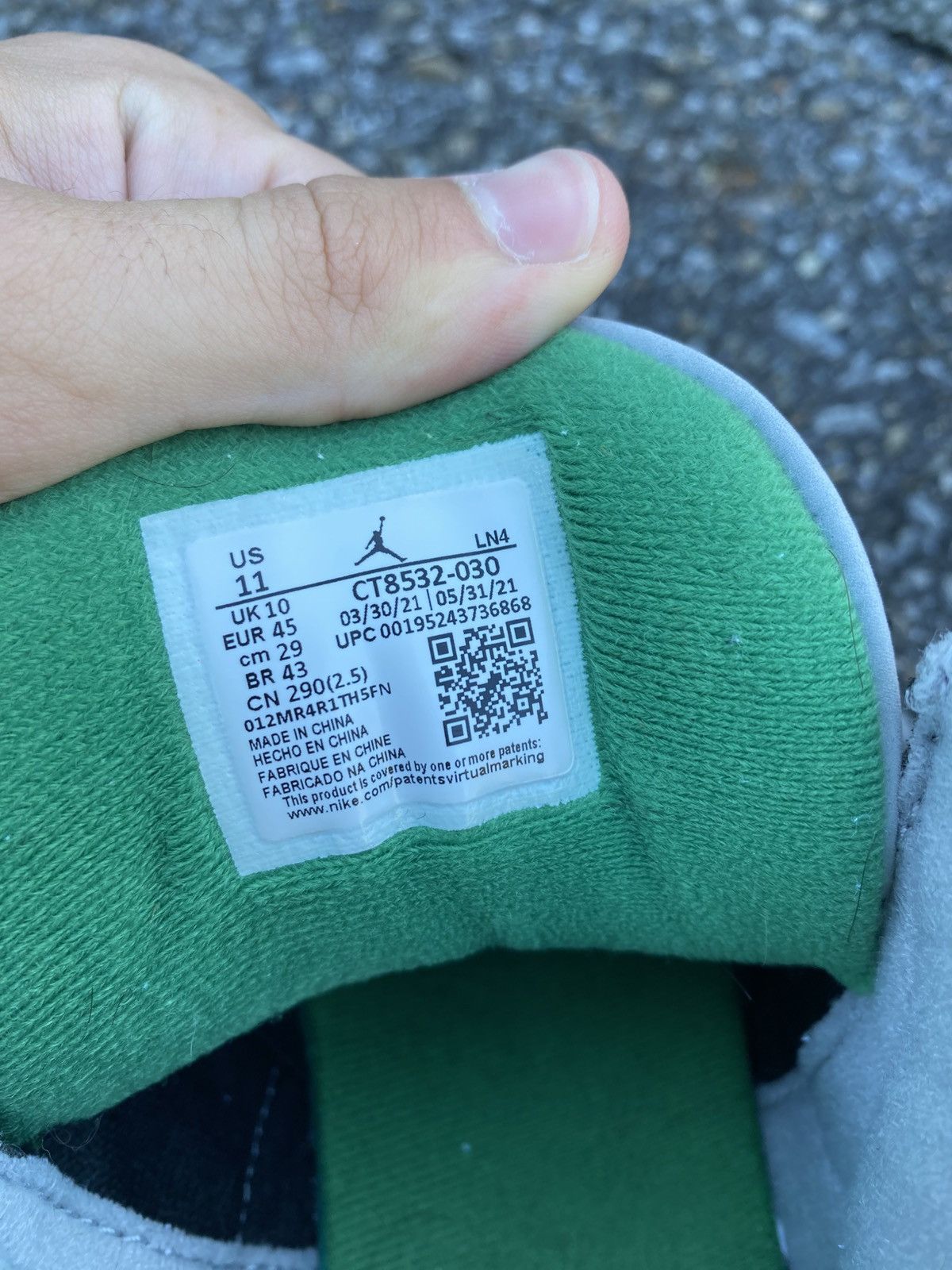 Jordan Brand Jordan 3 Pine Green, us11, eu45, streetwear, y2k, og,vintage Size US 11 / EU 44 - 8 Thumbnail
