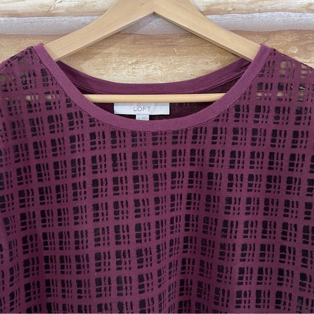 Loft LOFT semi sheer windowpane pattern crew neck tee size XL Size XL / US 12-14 / IT 48-50 - 3 Thumbnail