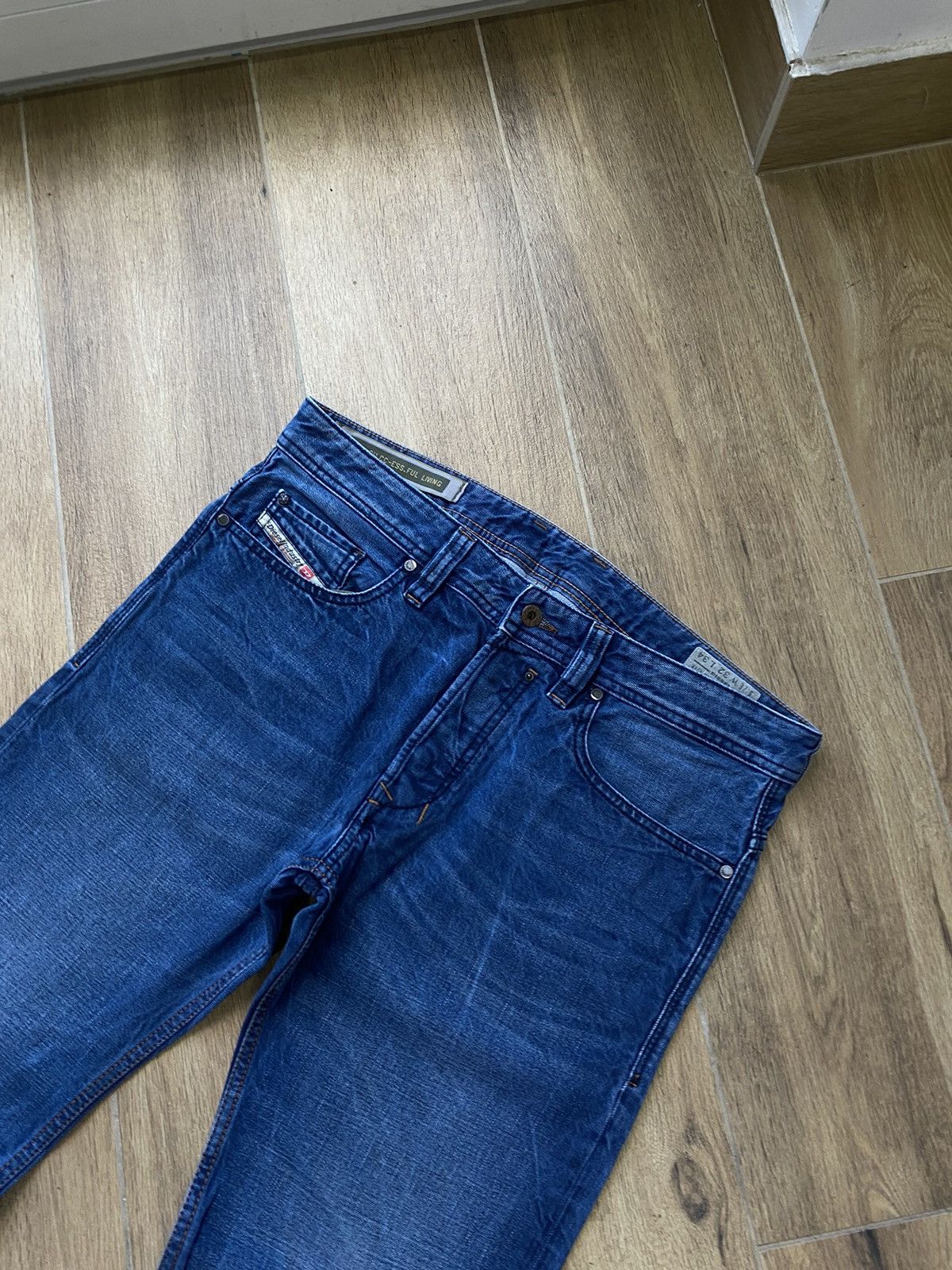 Diesel Diesel Vintage Flared Jeans Washed Baggy Wide Avant Garde Size US 32 / EU 48 - 9 Thumbnail