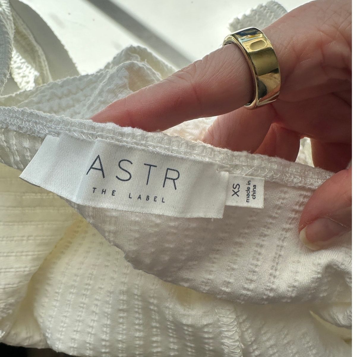 ASTR The Label ASTR The Label Off White Textured Seersucker Bodysuit XS Size XS / US 0-2 / IT 36-38 - 15 Thumbnail