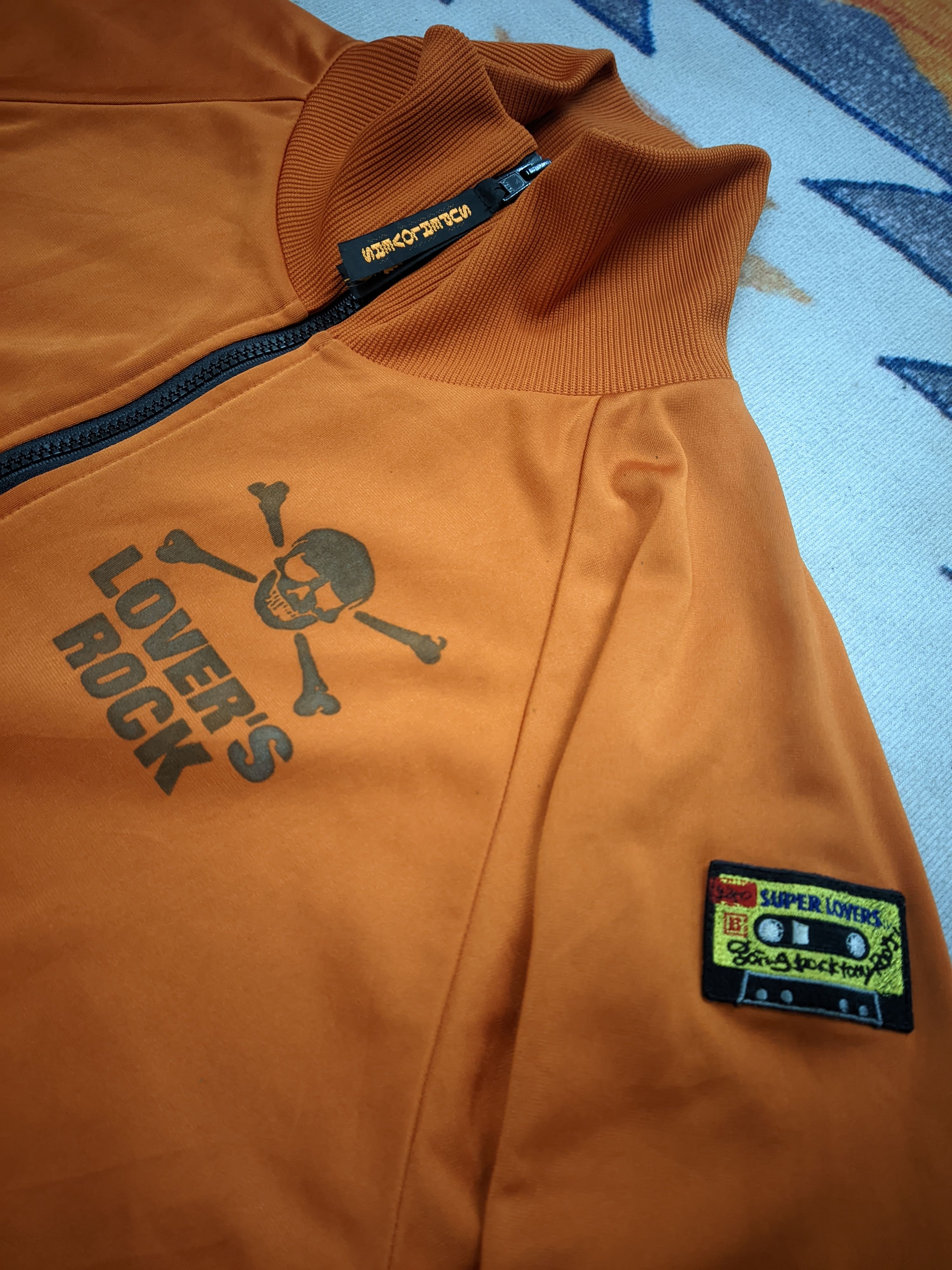 Super Lovers Superlovers by Lovers Rock Backhit Skull Graphics Size US S / EU 44-46 / 1 - 4 Thumbnail