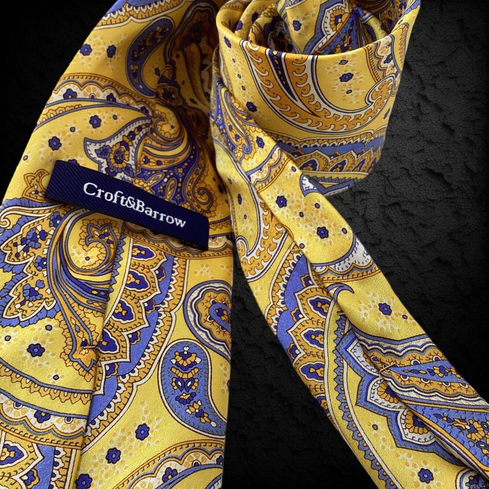 Croft & Barrow CROFT & BARROW Yellow Paisley Hand Made Tie W: 3.25" EX COND Size ONE SIZE - 3 Thumbnail