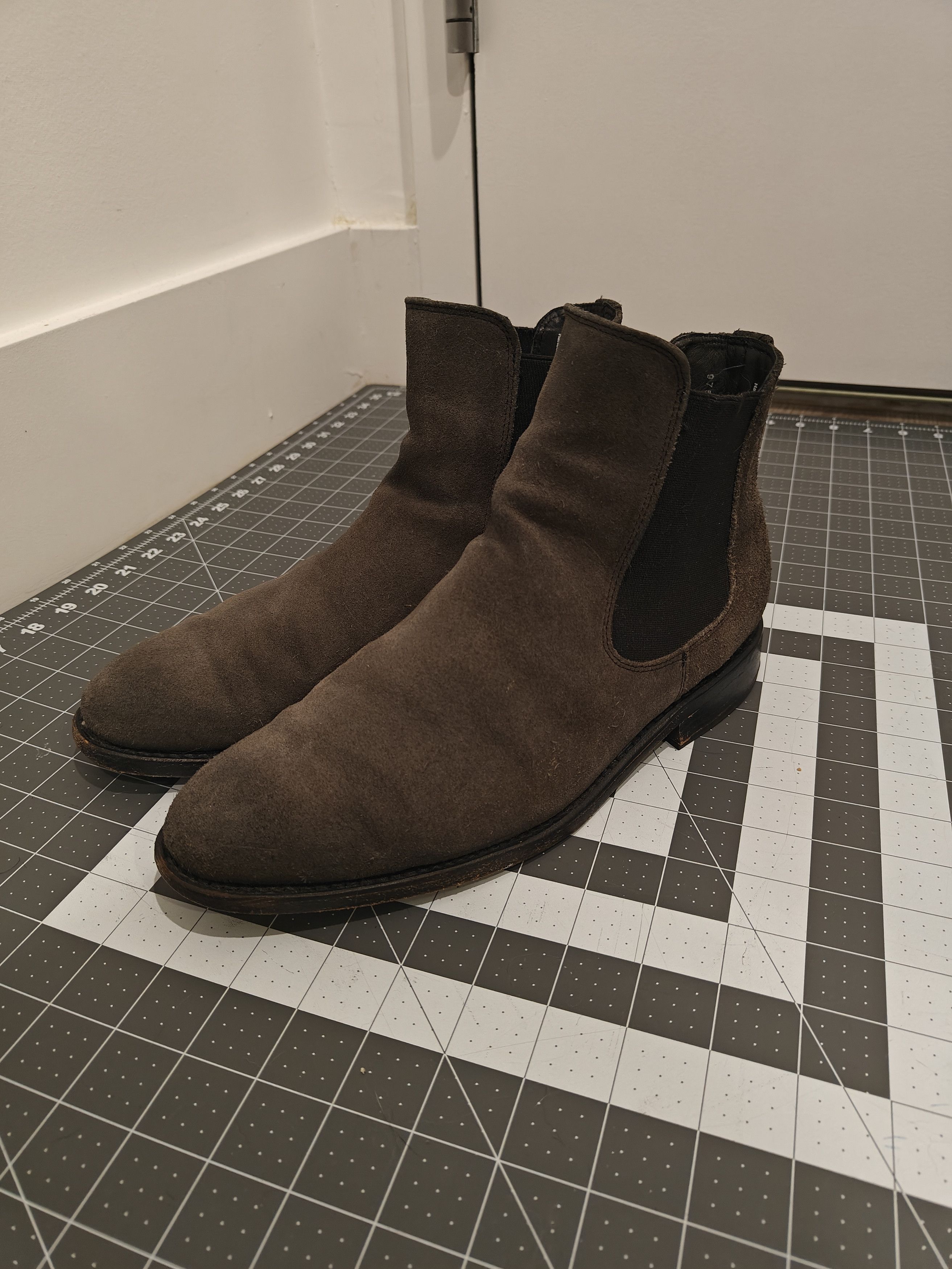 Thursday Boots Thursday Boots Cavalier Suede Chelsea Boot Grailed